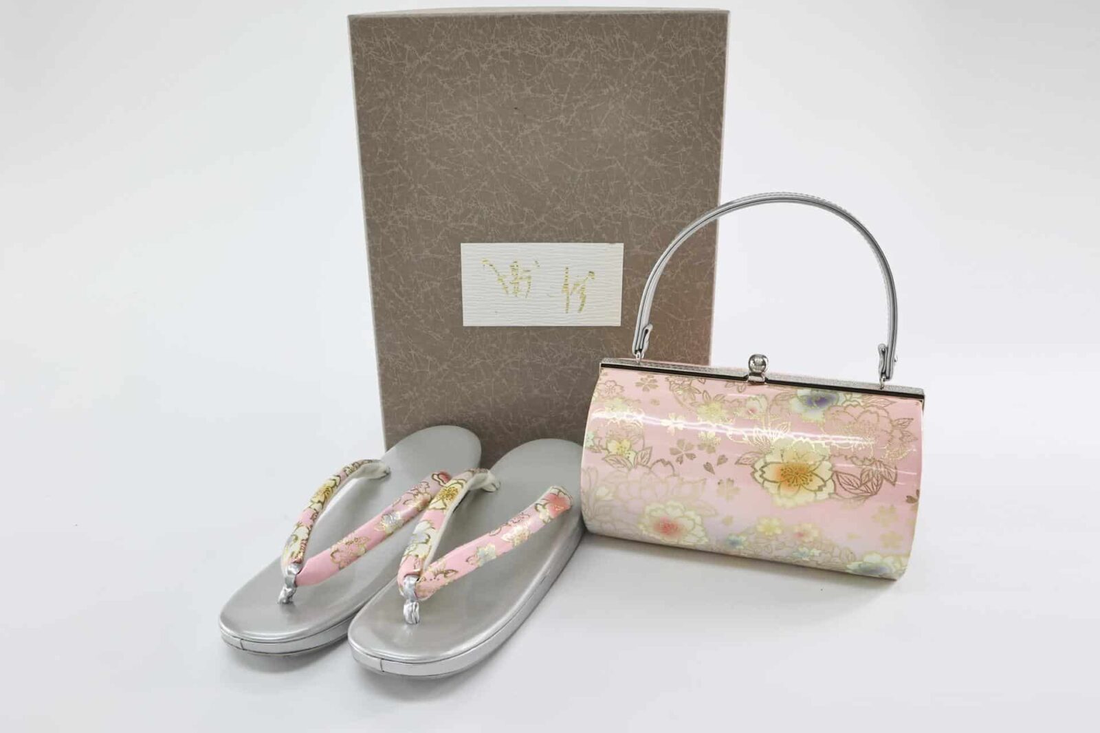 Pink Zori and handbag set with box for Furisode