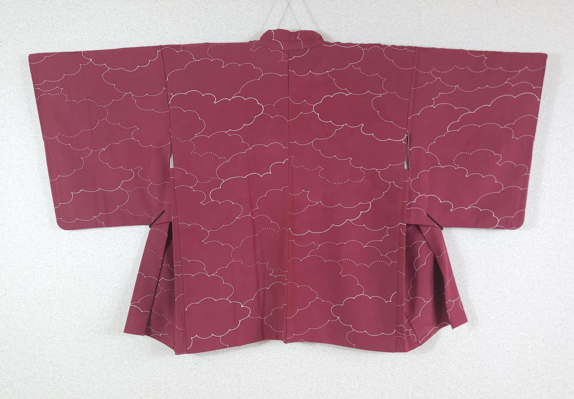 Raspberry-colored Haori with cloud motifs