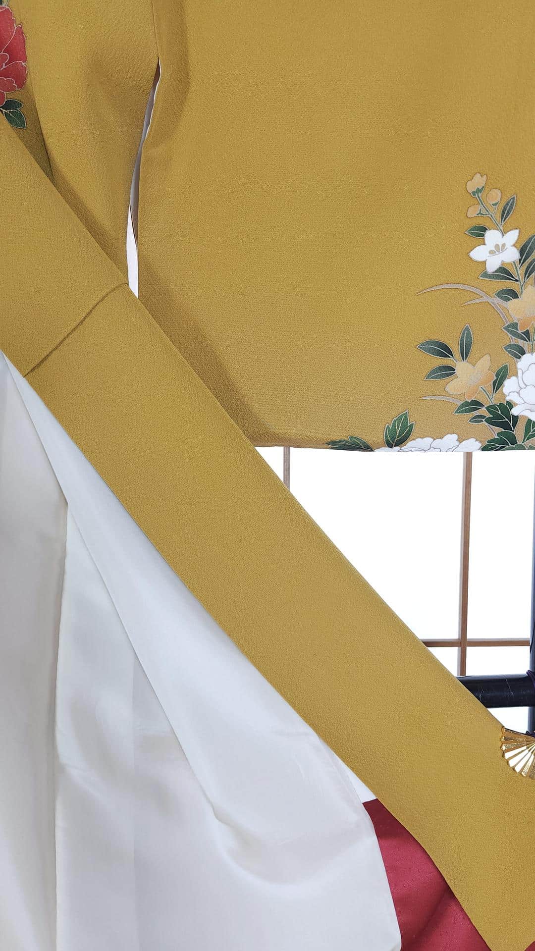 Yellow Houmongi with peonies and gold accents