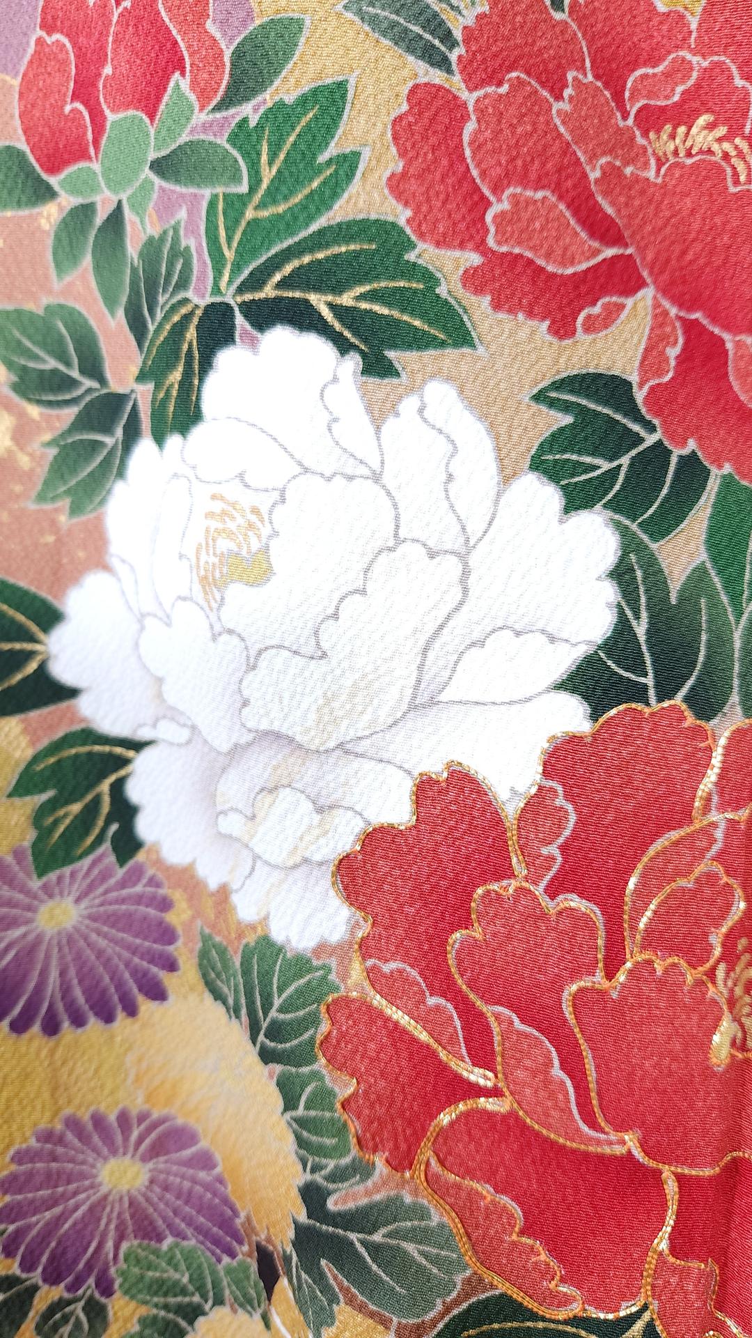 Yellow Houmongi with peonies and gold accents