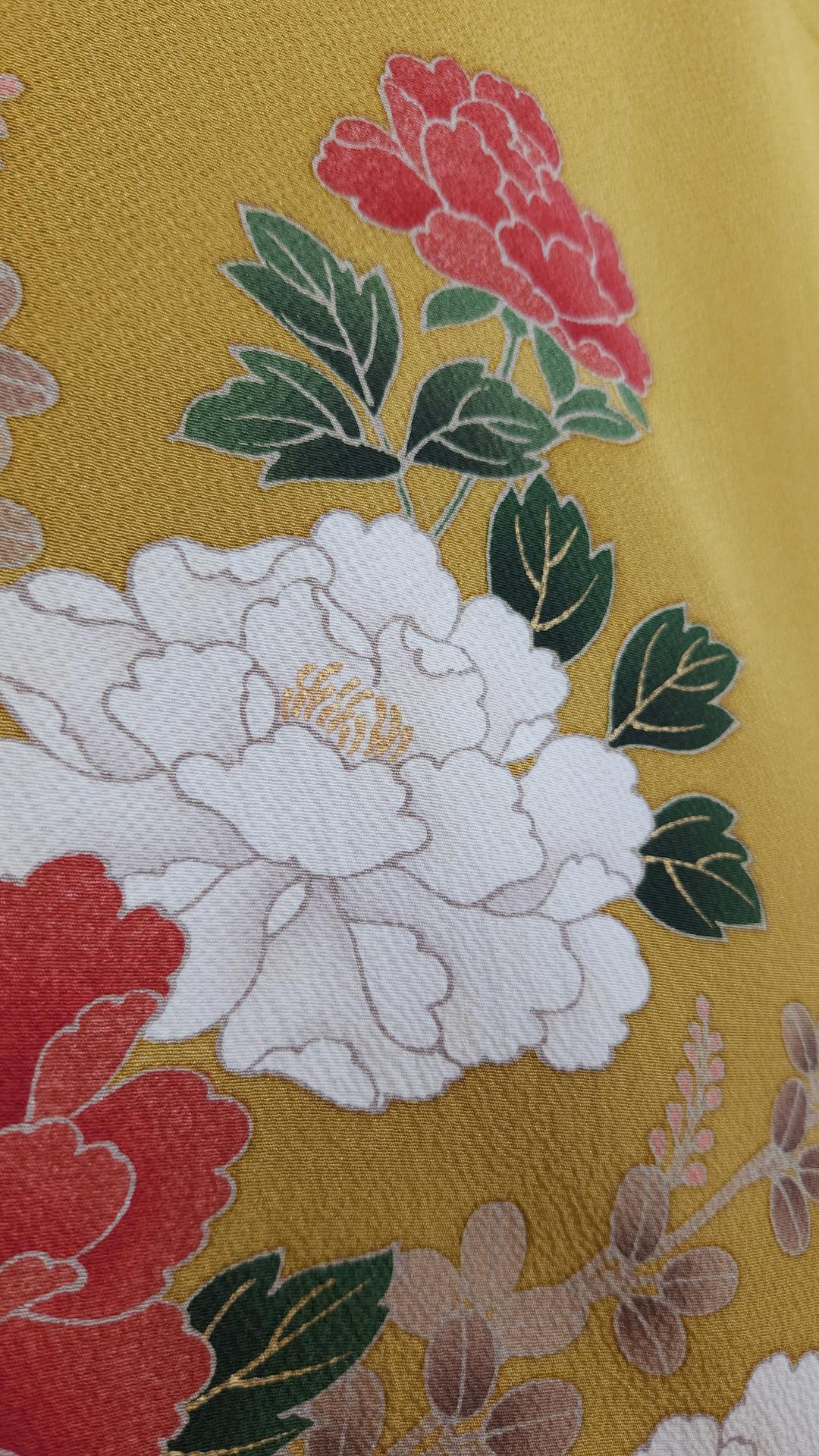 Yellow Houmongi with peonies and gold accents