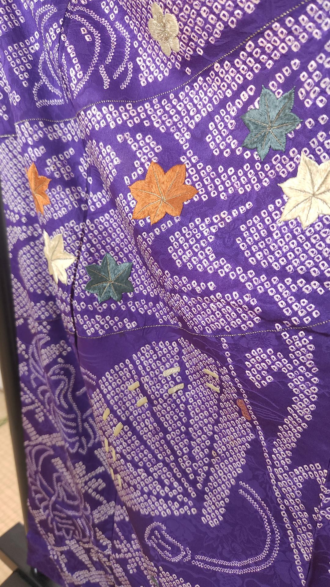 Antique purple Houmongi embroidery and Shibori