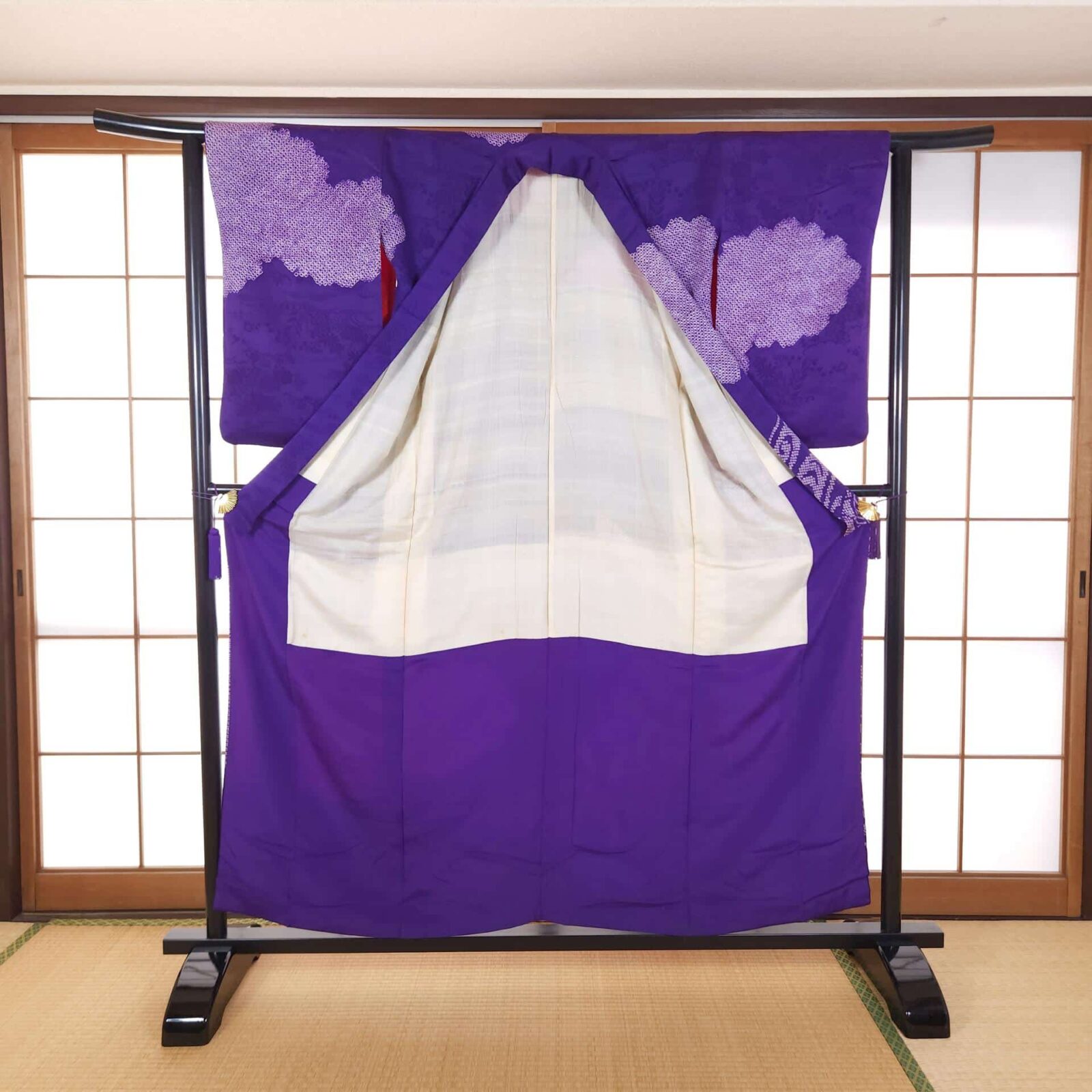 Antique purple Houmongi embroidery and Shibori