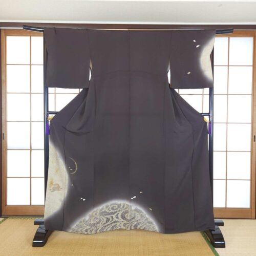 Brown-grey Houmongi Kimono golden rabbits