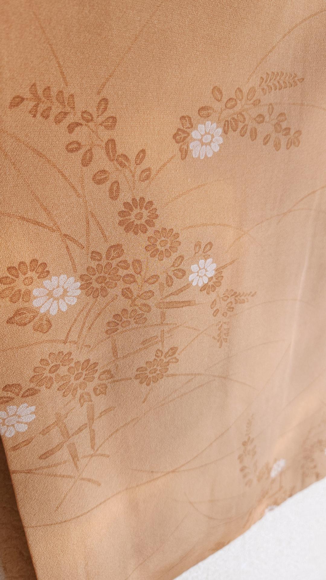 Chestnut Haori with delicate flowers