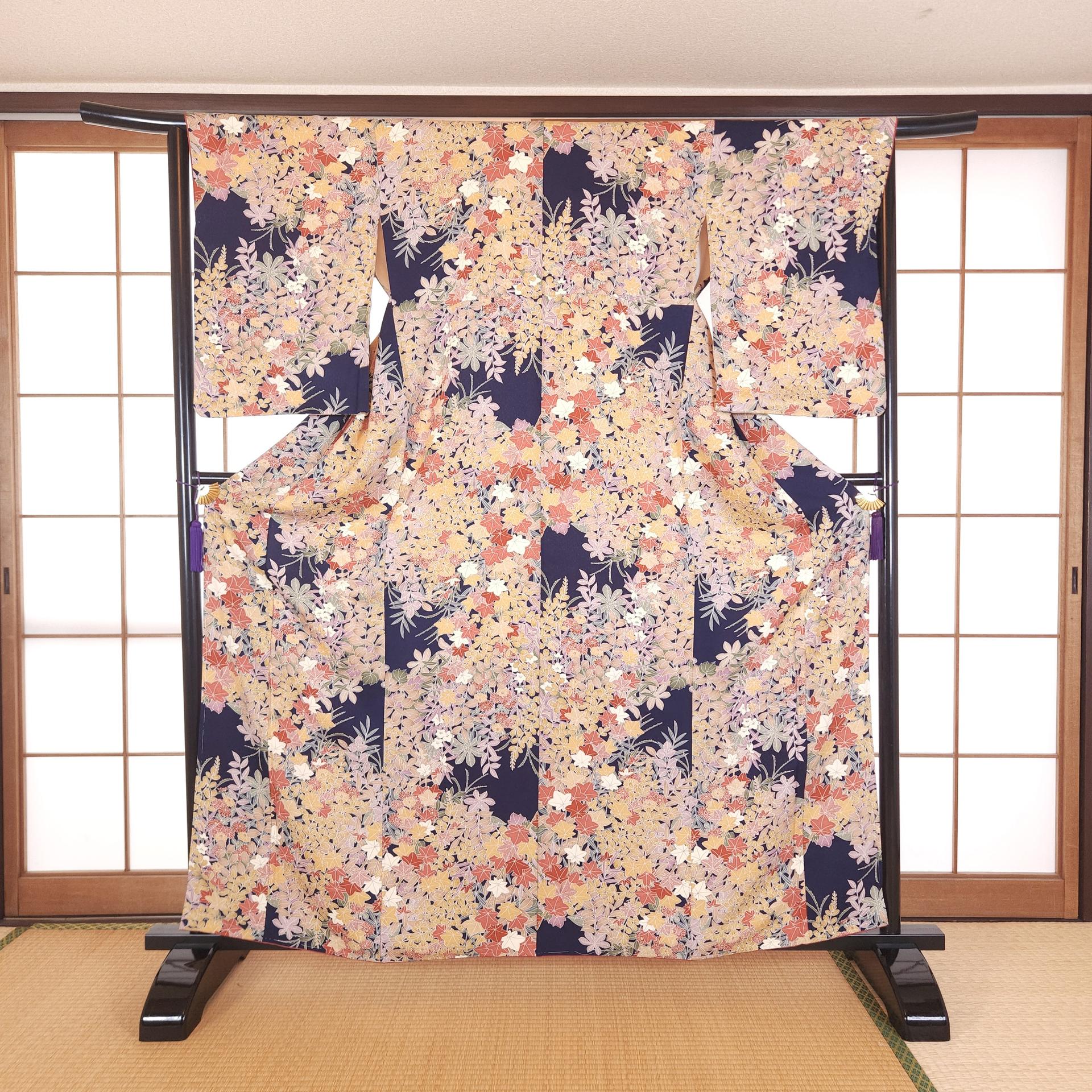 Crepe Komon Kimono with golden foliage