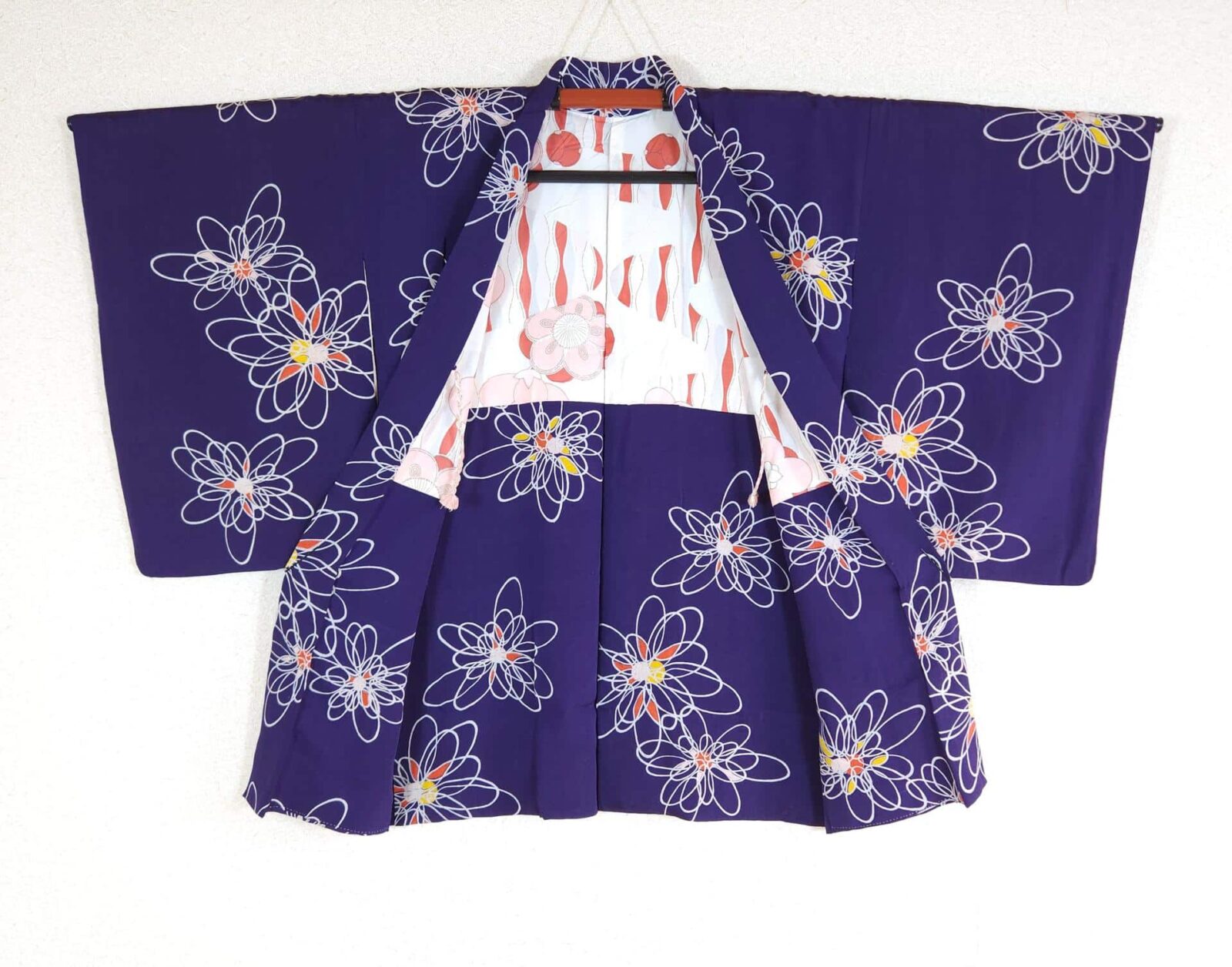 Deep violet vintage Haori with stylized flowers