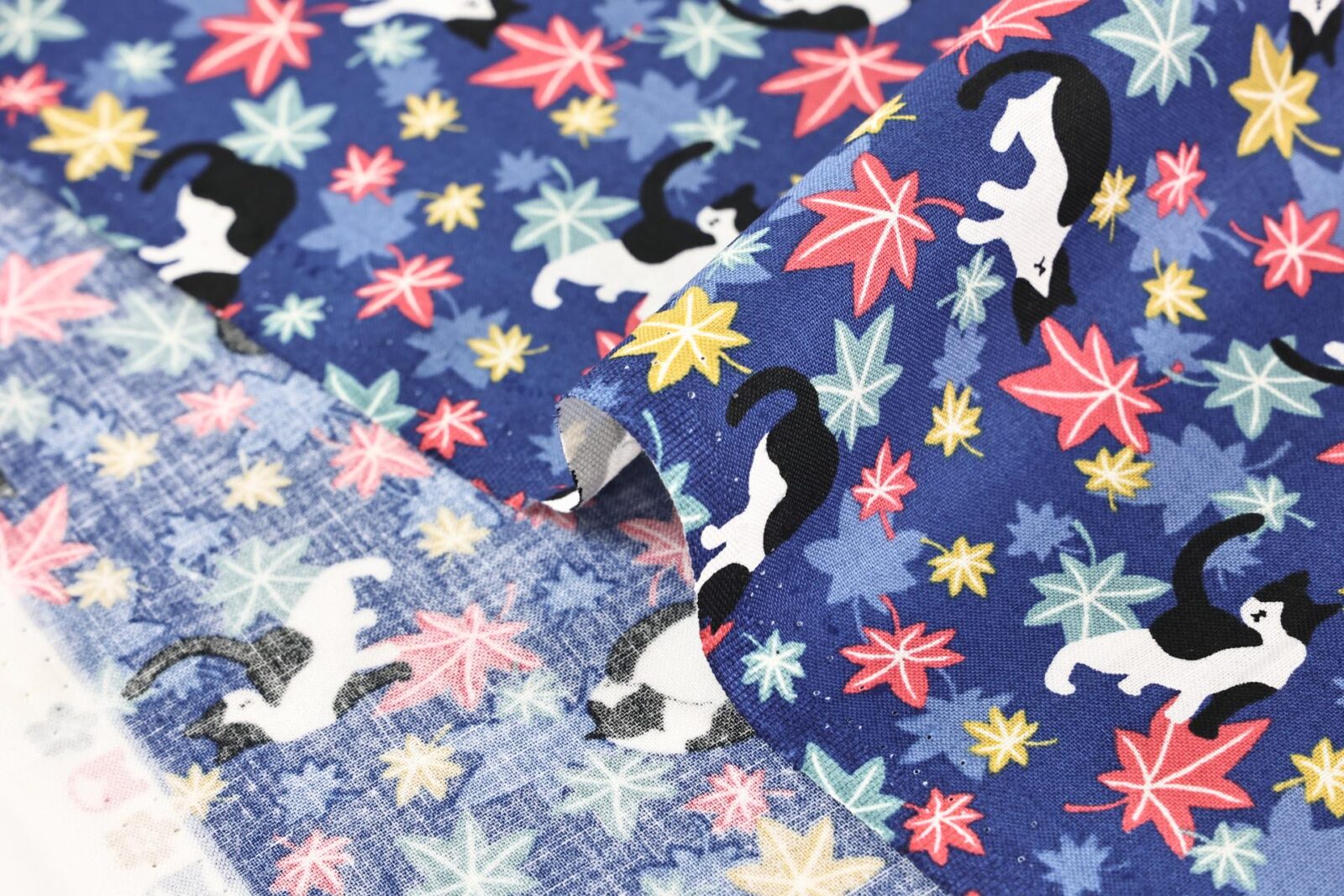 Japanese fabric Kawaii Neko Momiji blue background