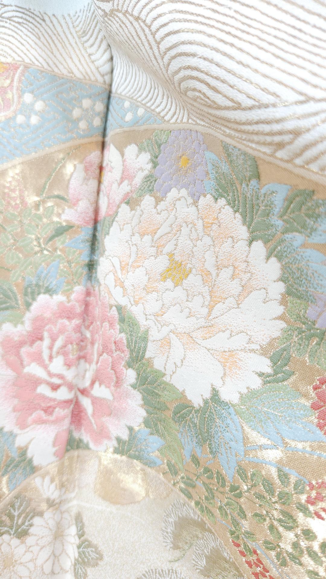 Light blue-grey Tomesode with golden fans