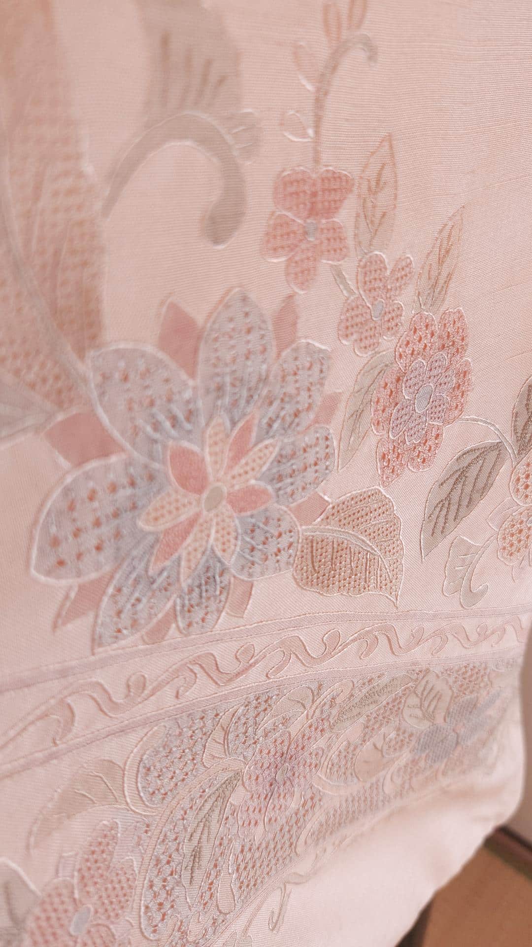 Light pink Houmongi with floral embroidery