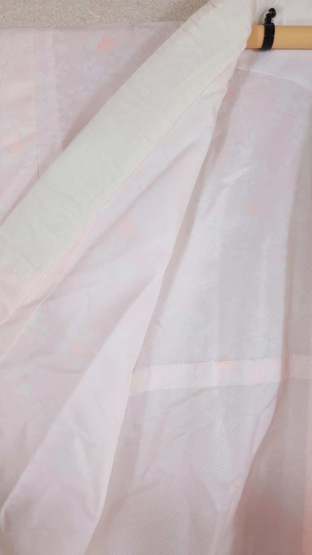 Nagajuban Sakura and Sayagata