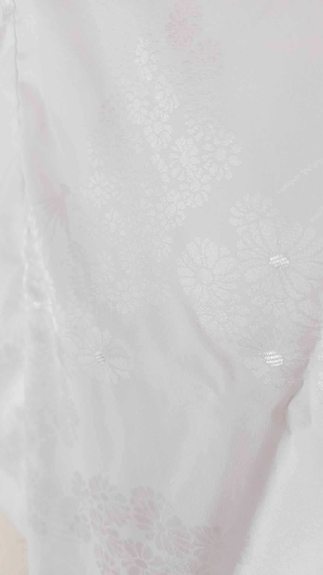 Nagajuban daisy off white color
