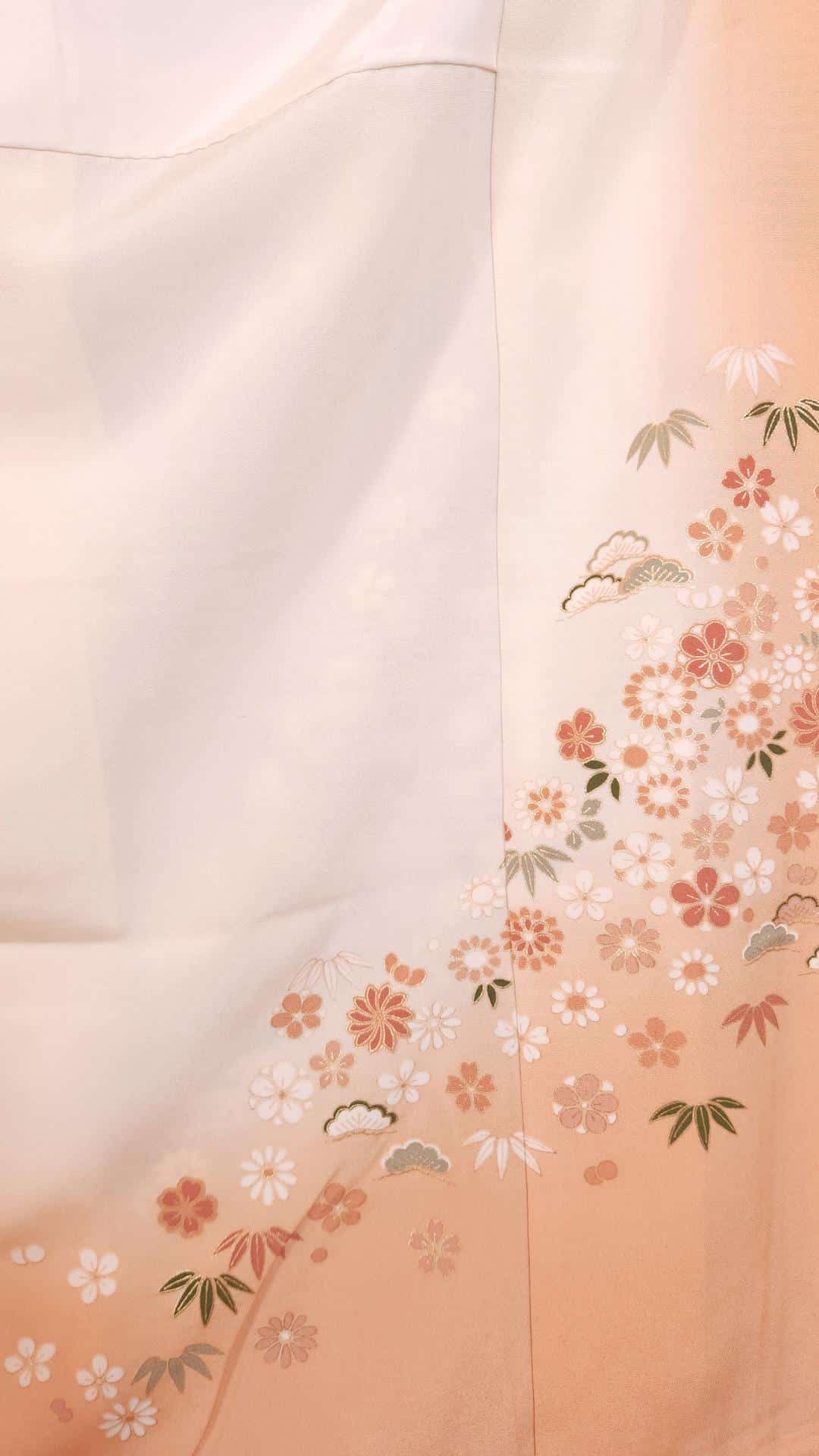 Peach Ō-Furisode with golden carts
