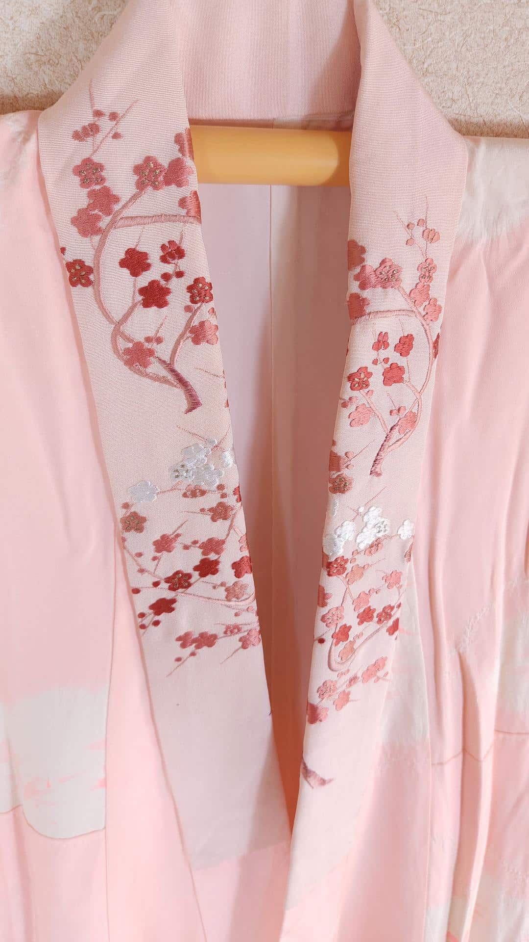 Pink Shibori Nagajuban with embroidered collar