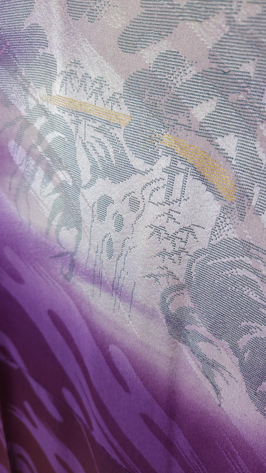 Purple Houmongi Kimono with Japanese scenery