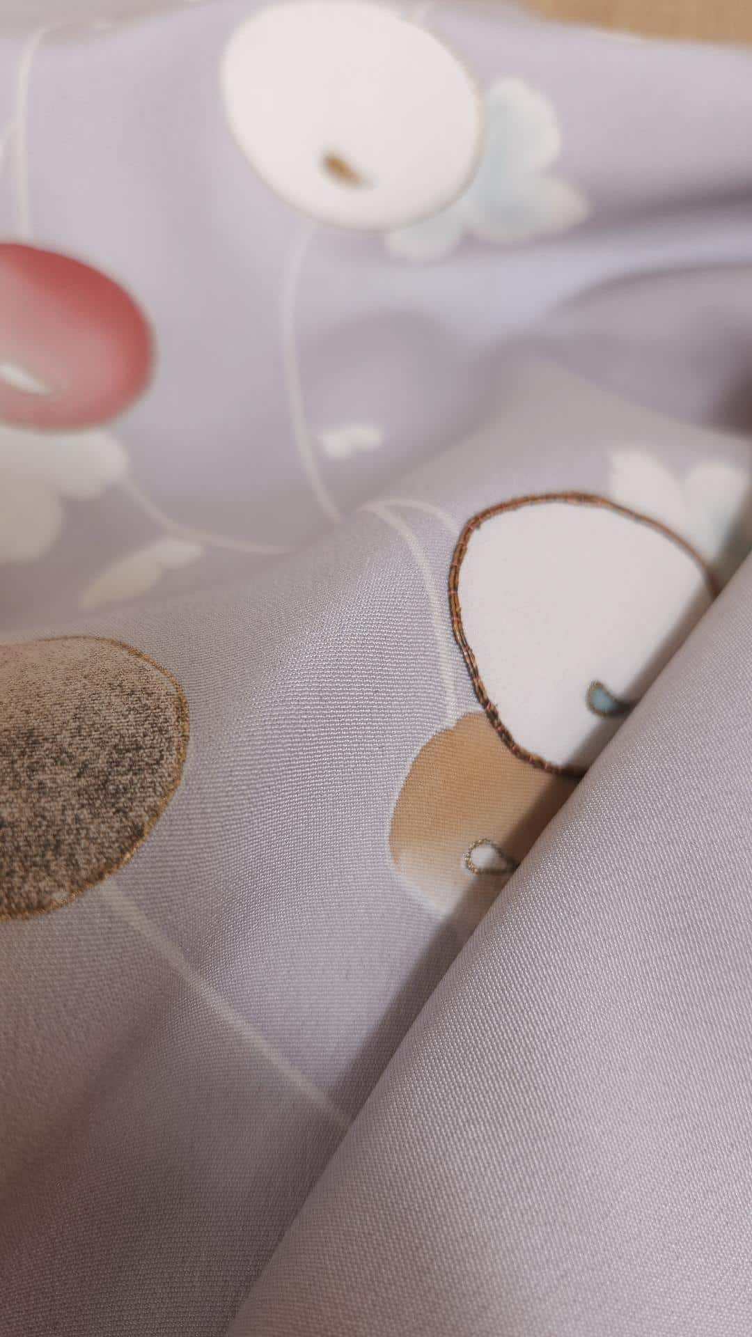 Set of 3 vintage Kimonos in peach and grey