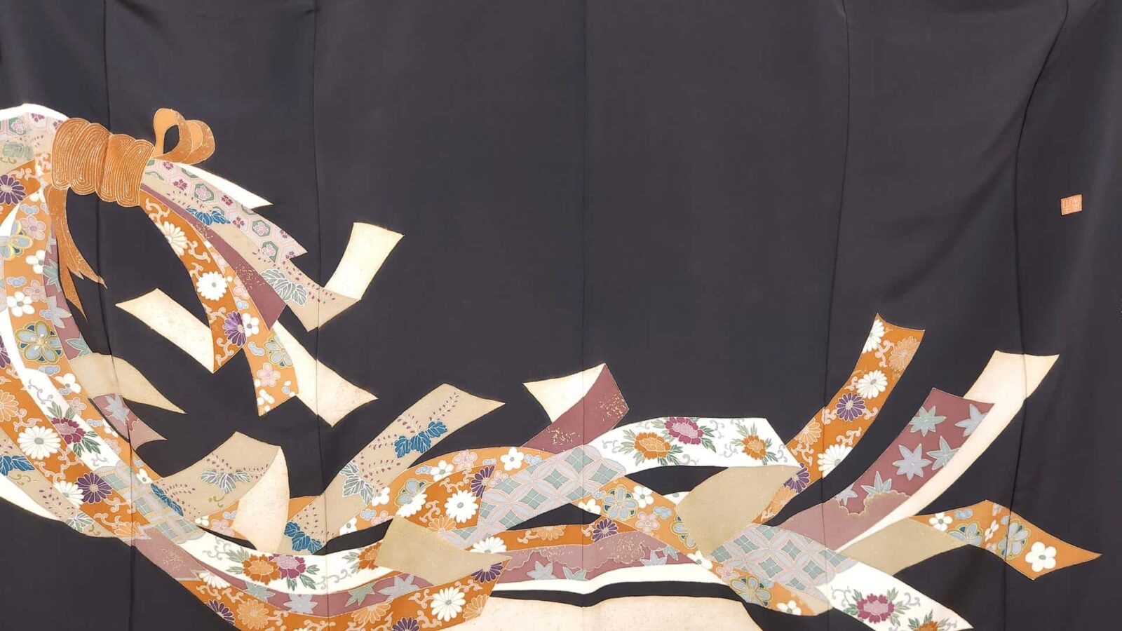 Vintage Kuro Tomesode with Noshi ribbons