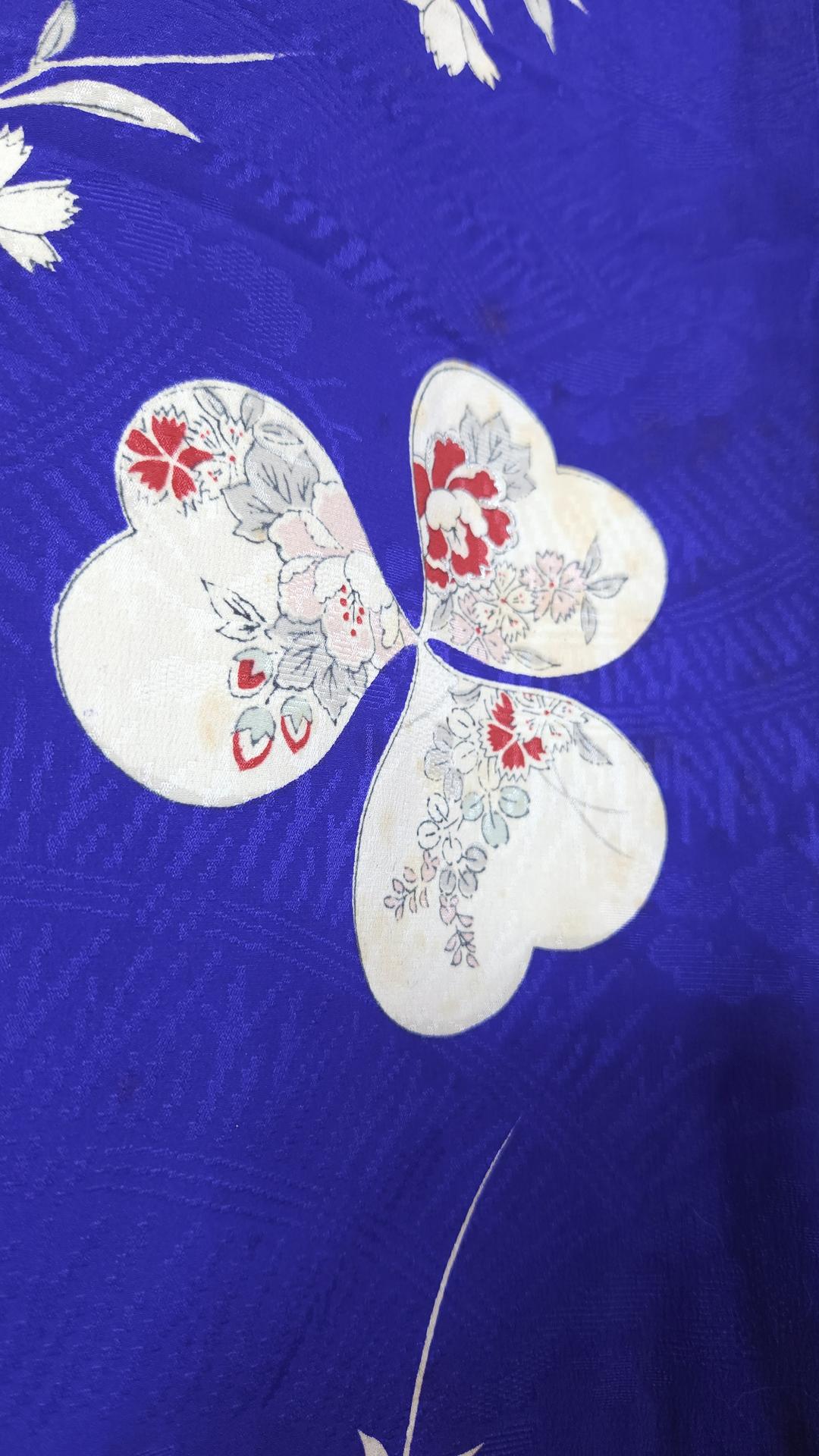 Vintage royal blue Komon Kimono with flowers