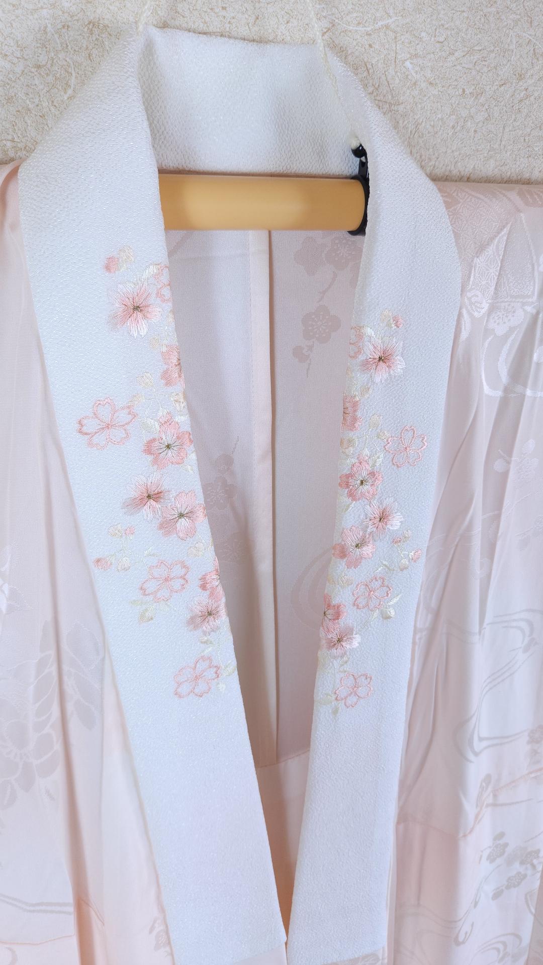Furisode Nagajuban pink brocade embroidered collar