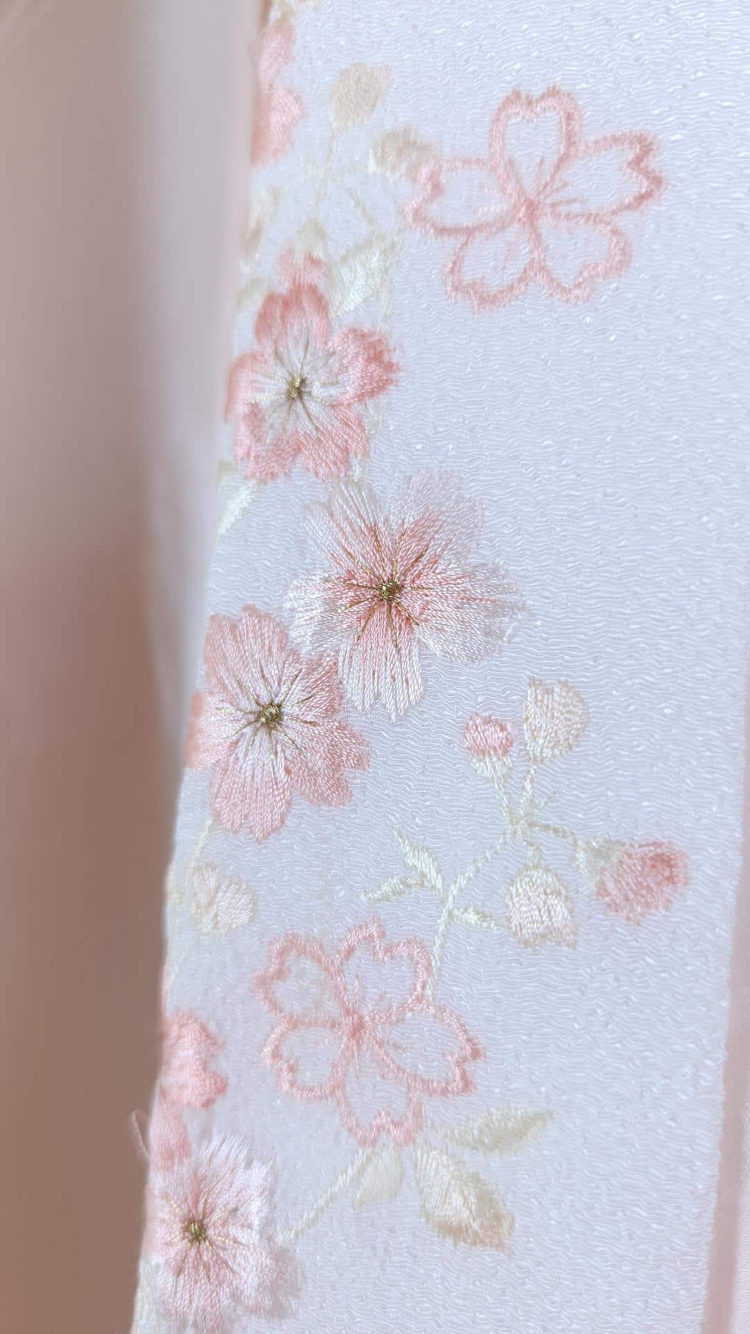 Furisode Nagajuban pink brocade embroidered collar