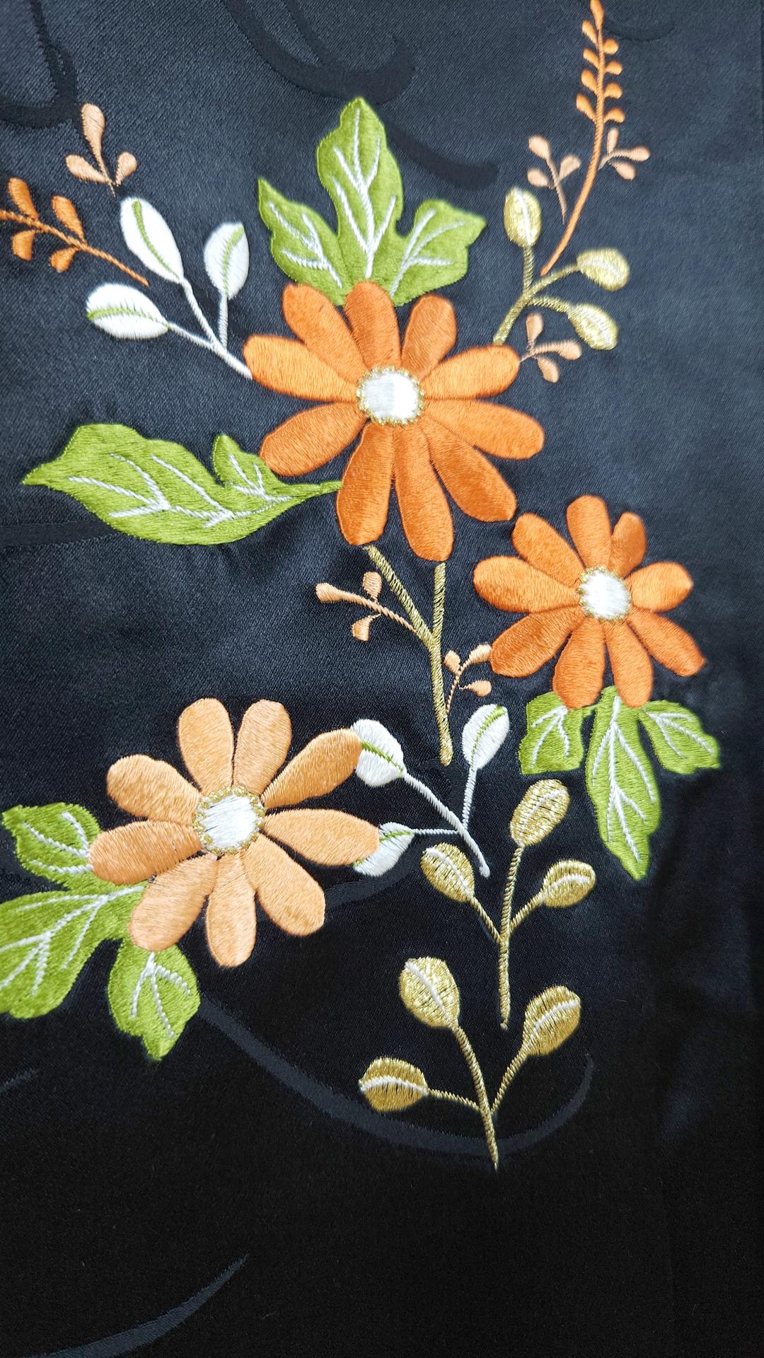 Black Chū-Furisode with floral embroidery