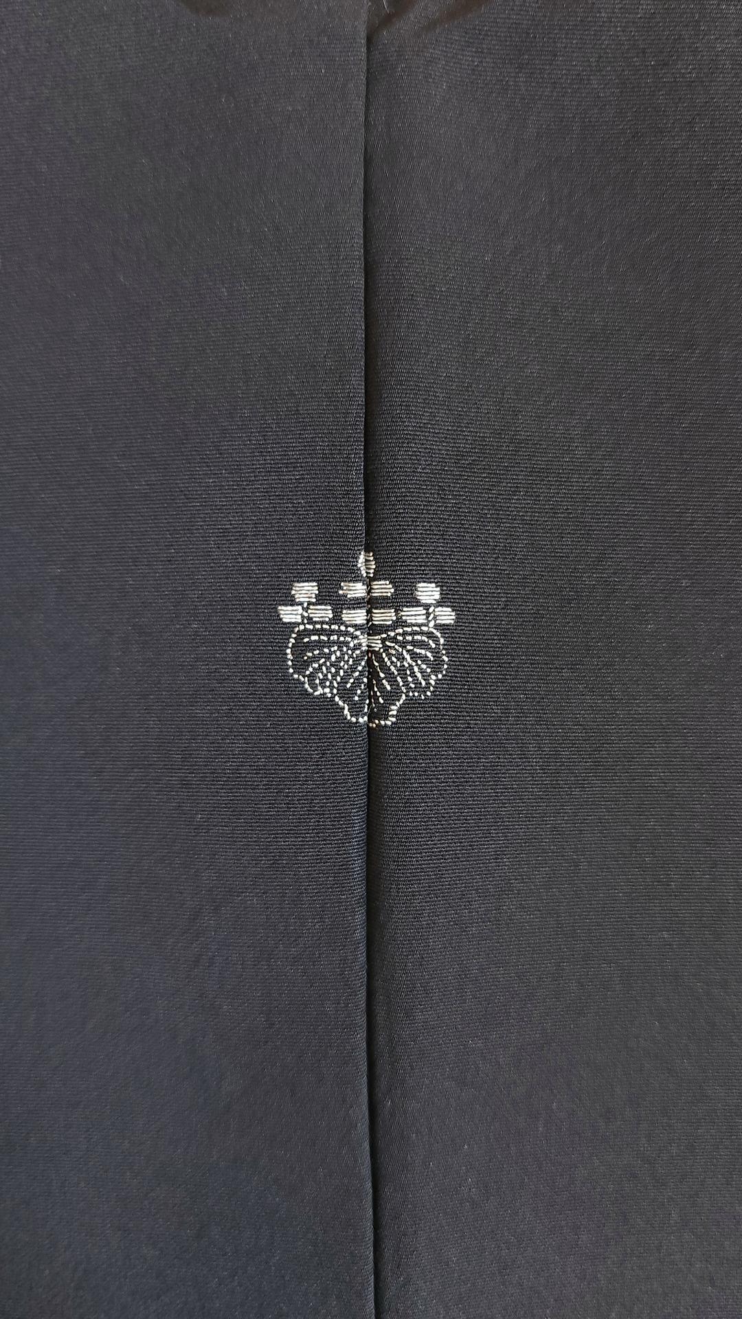 Black Haori with traditional Kuruma motifs