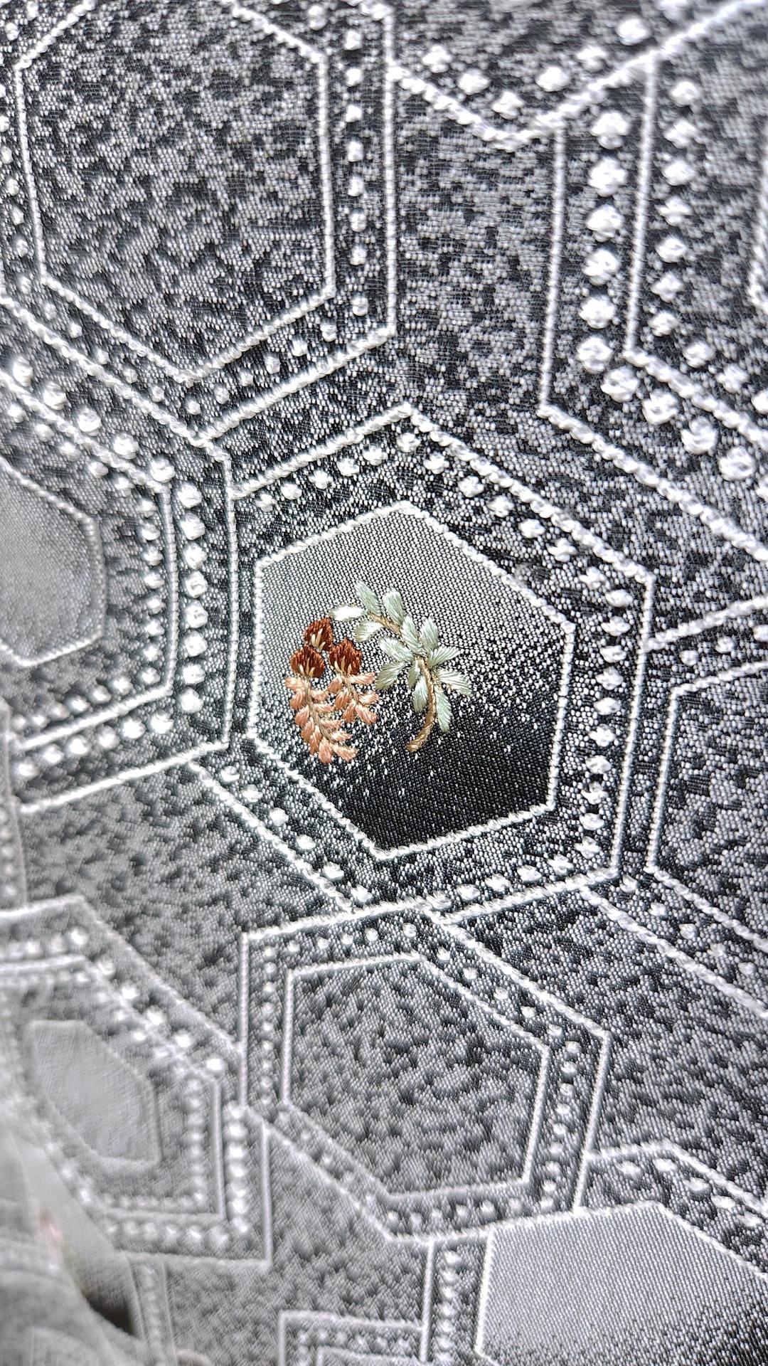 Black grey Komon Kimono kikkō pattern and embroidery