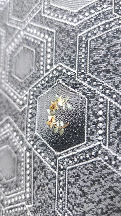 Black grey Komon Kimono kikkō pattern and embroidery