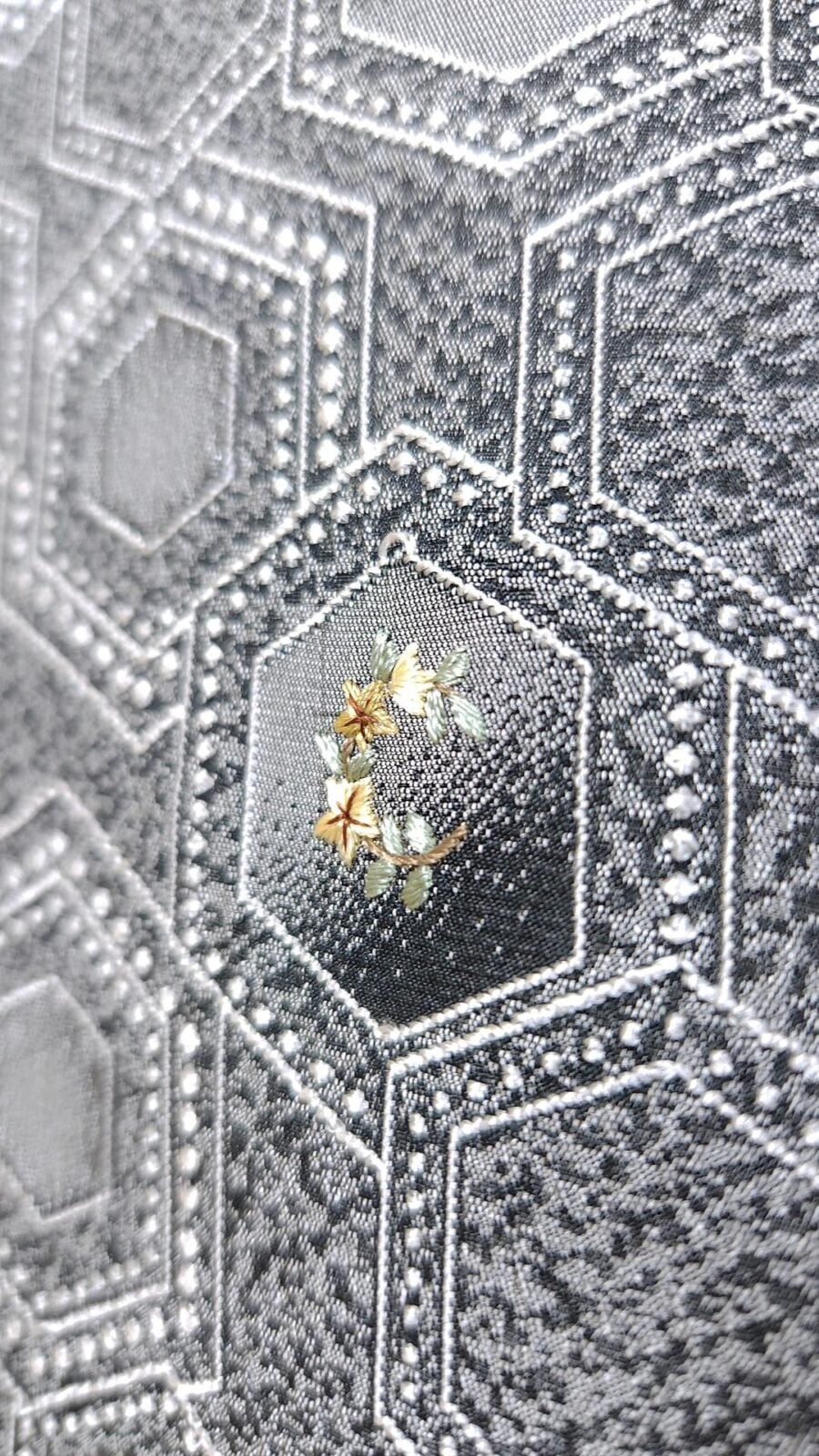 Black grey Komon Kimono kikkō pattern and embroidery