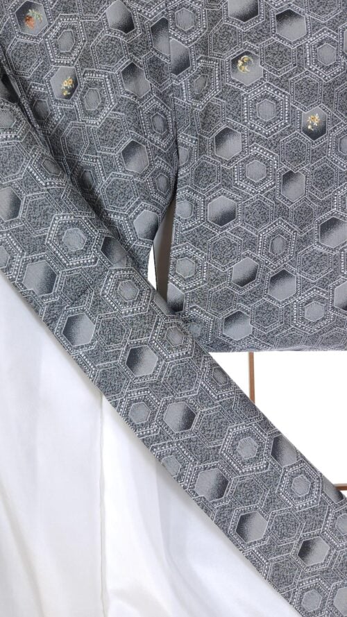 Black grey Komon Kimono kikkō pattern and embroidery