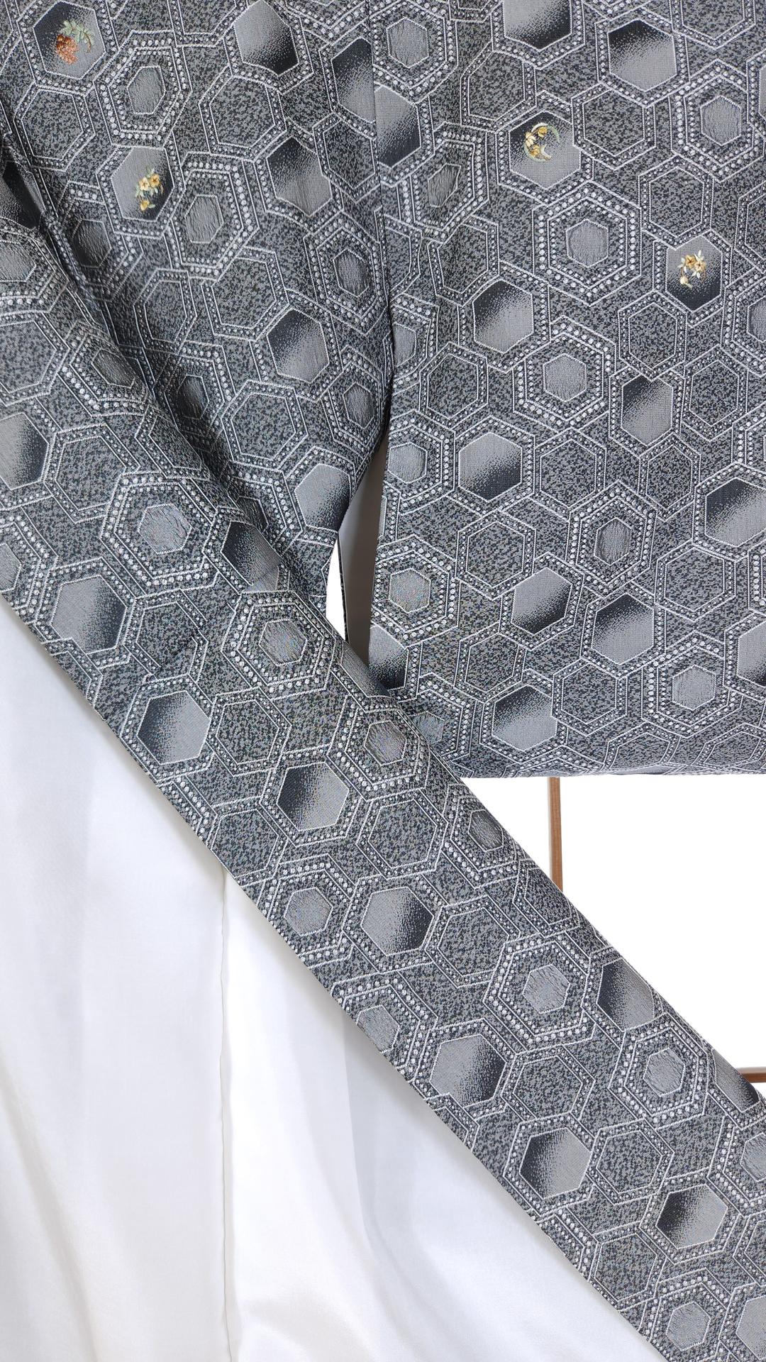 Black grey Komon Kimono kikkō pattern and embroidery