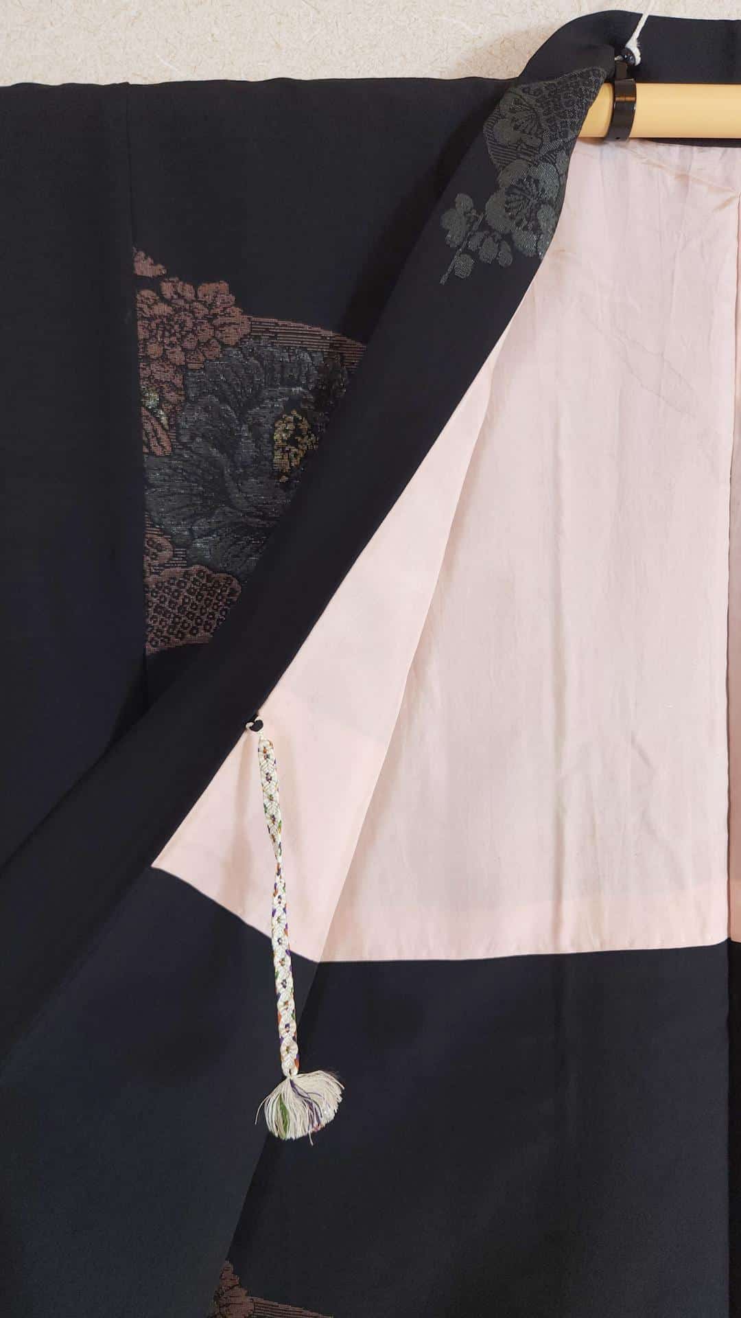 Black haori with peonies in fan motifs