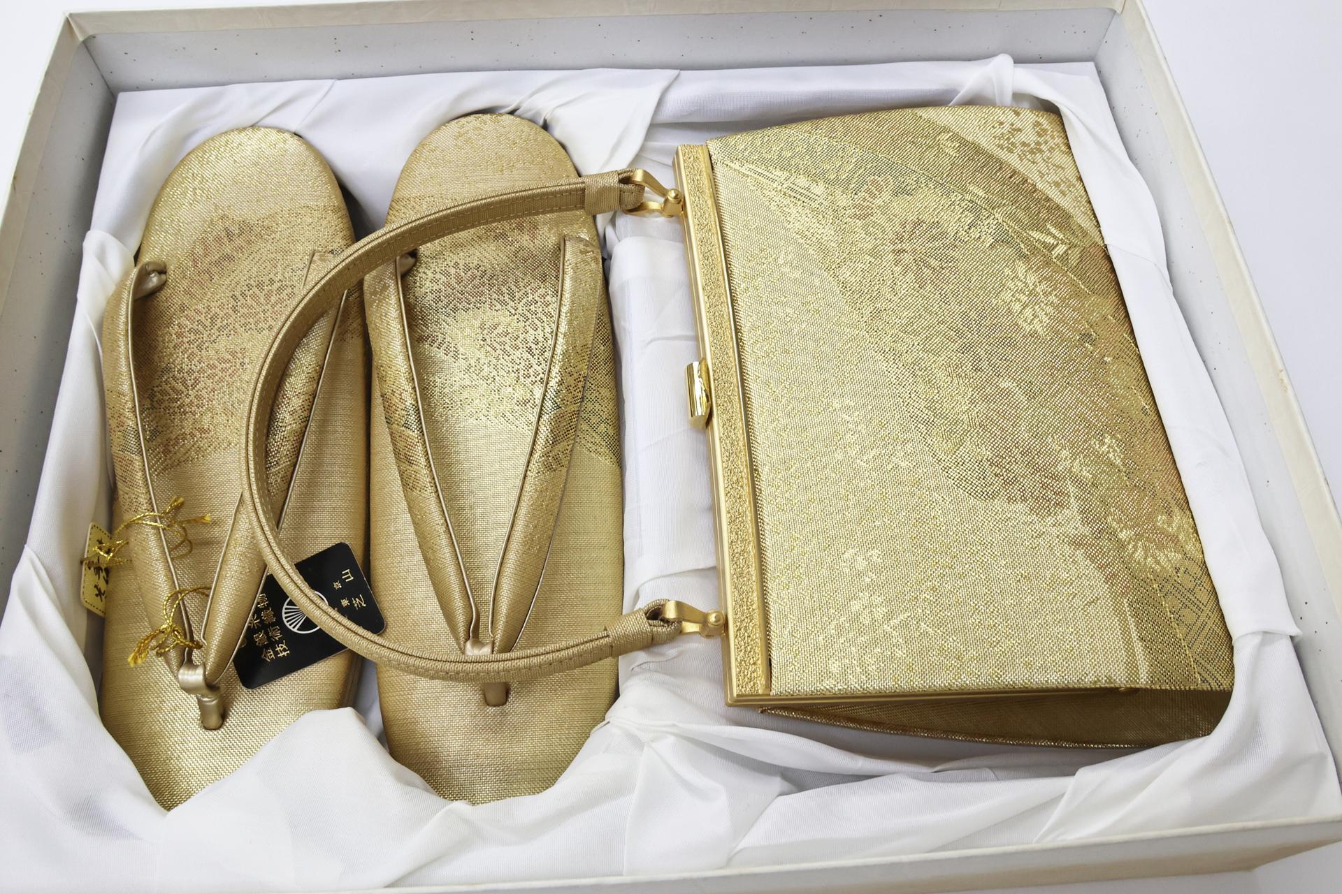 Golden brocade zori and matching bag