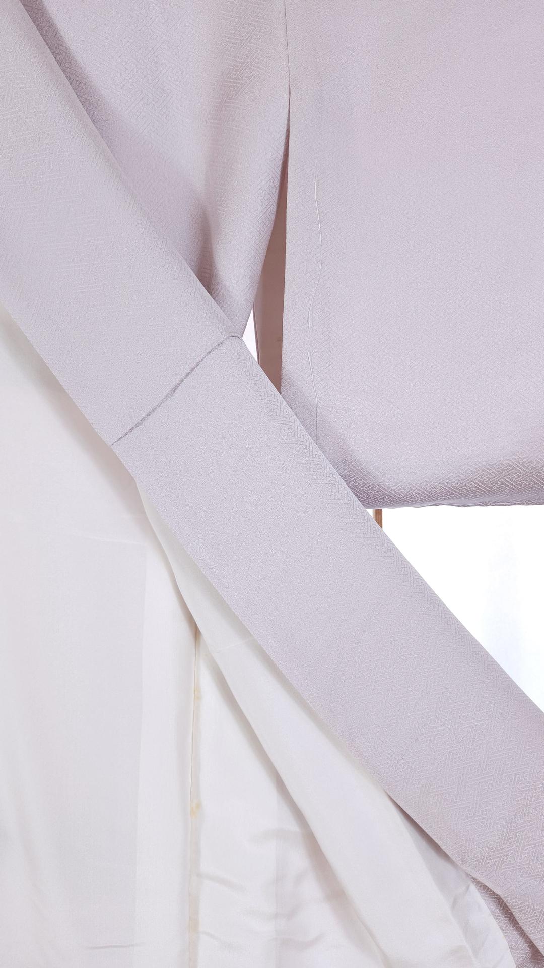 Lavender Iro Tomesode with hand-painted motifs