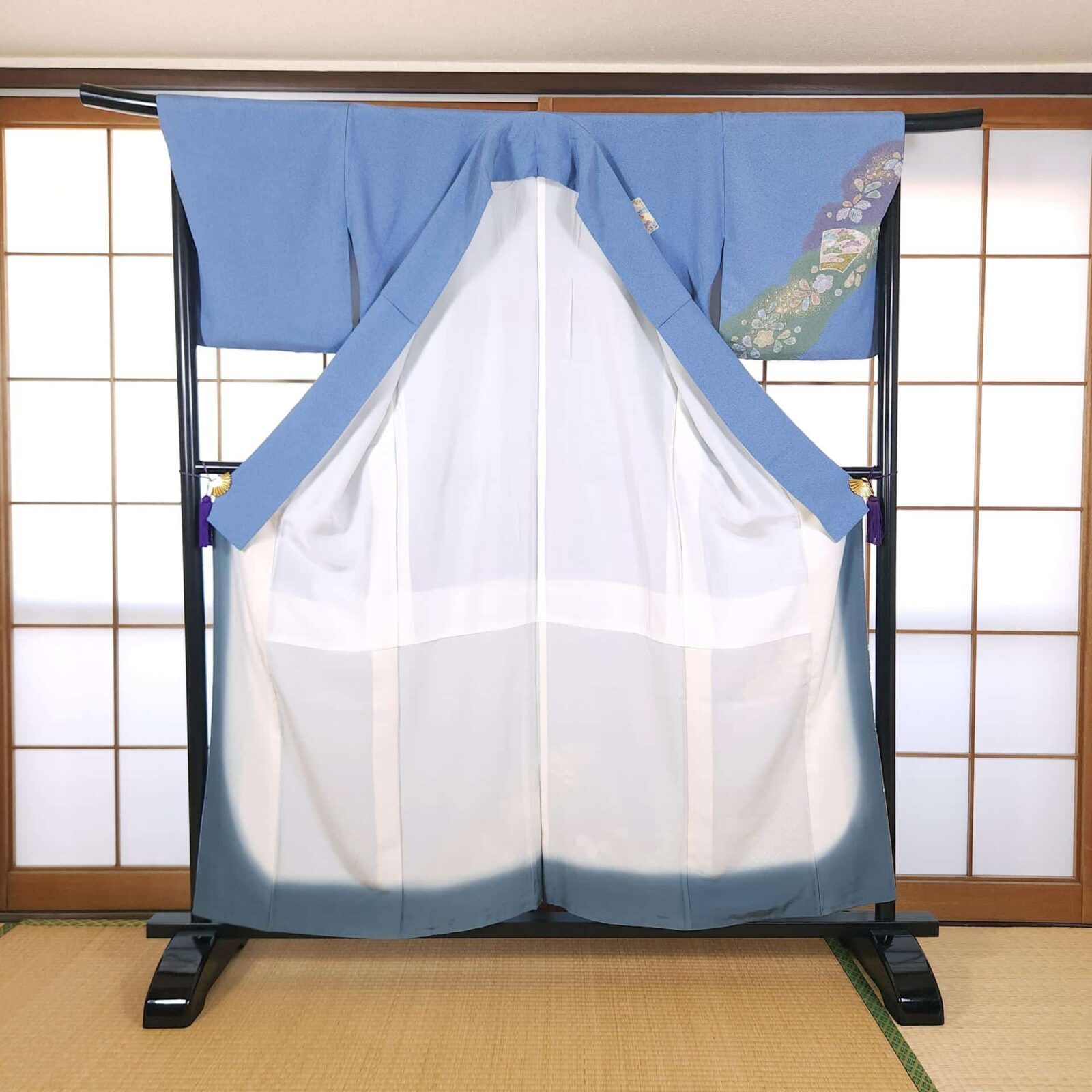 Light blue Houmongi Kimono fan and gold accents