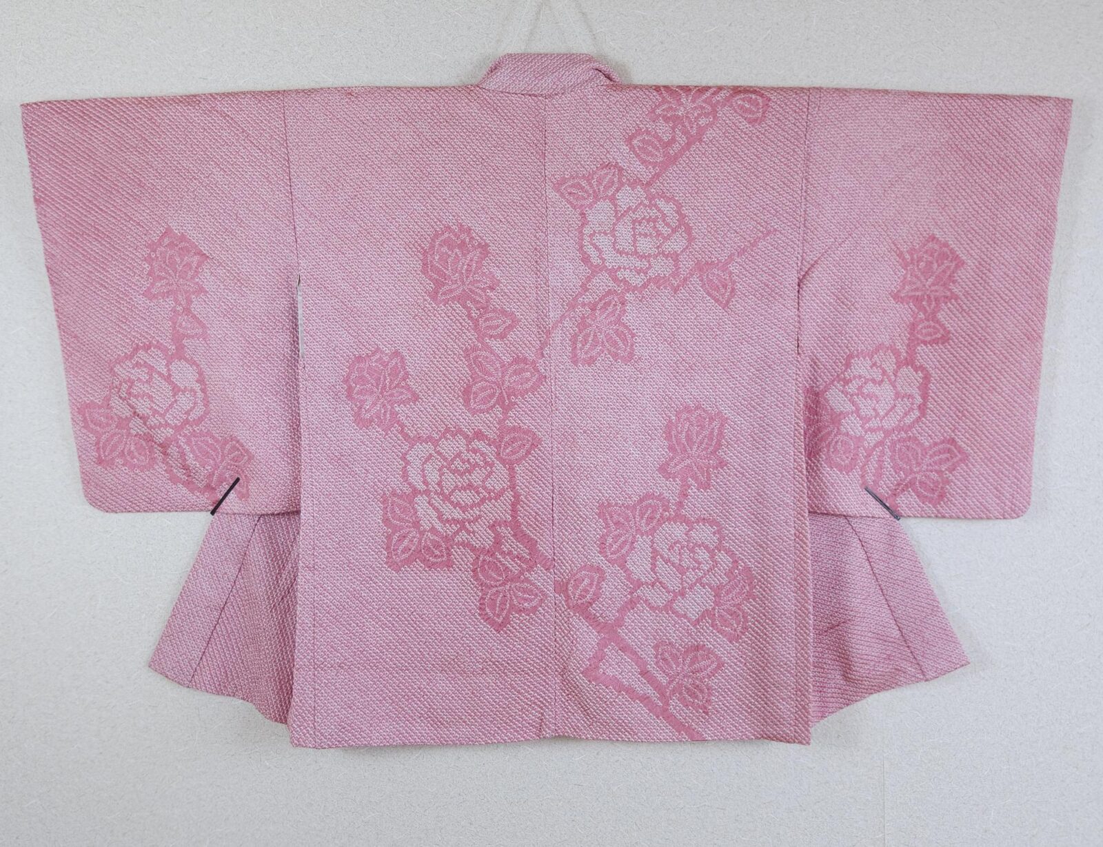 Light pink Shibori Haori with roses