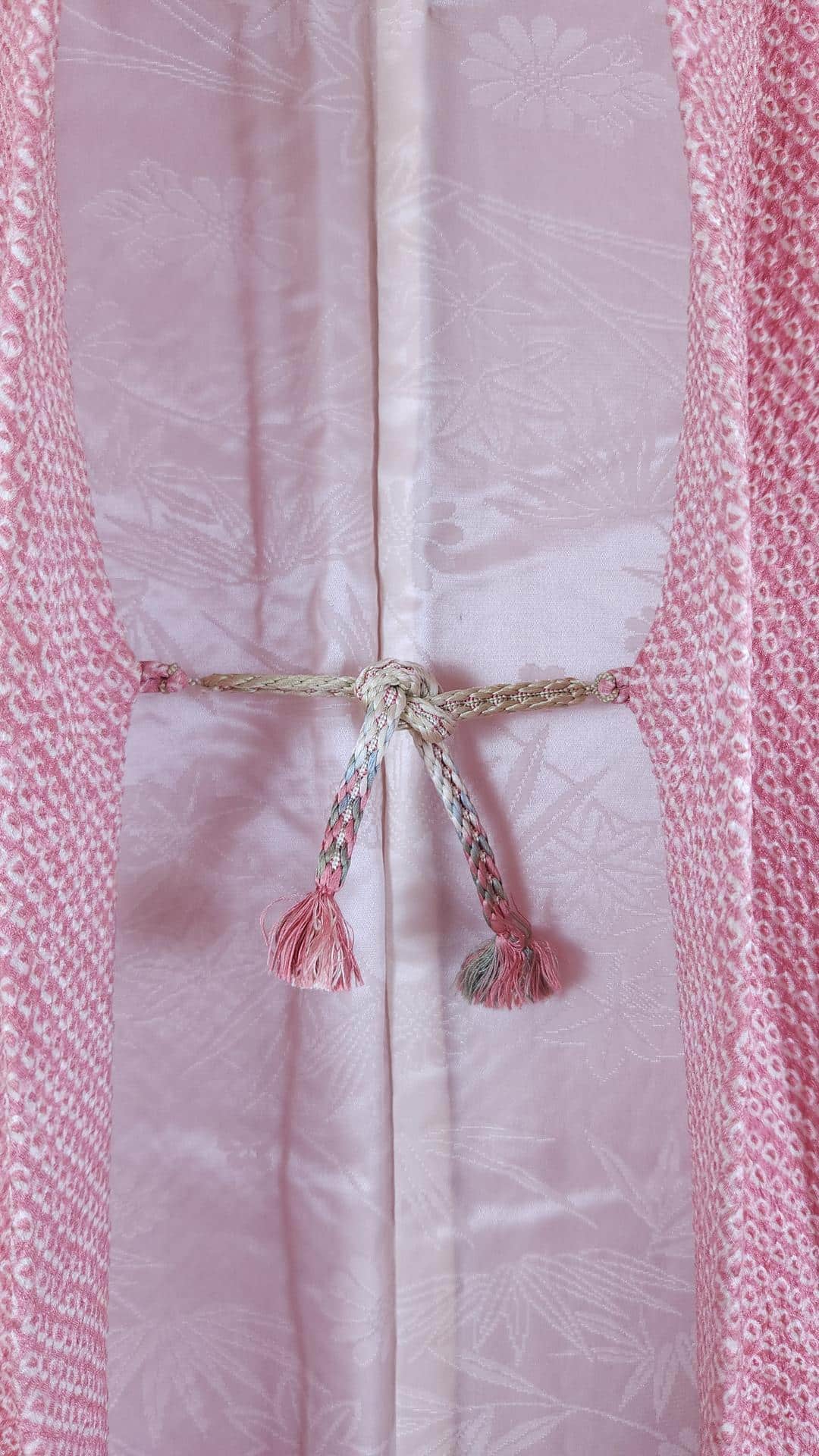 Light pink Shibori Haori with roses