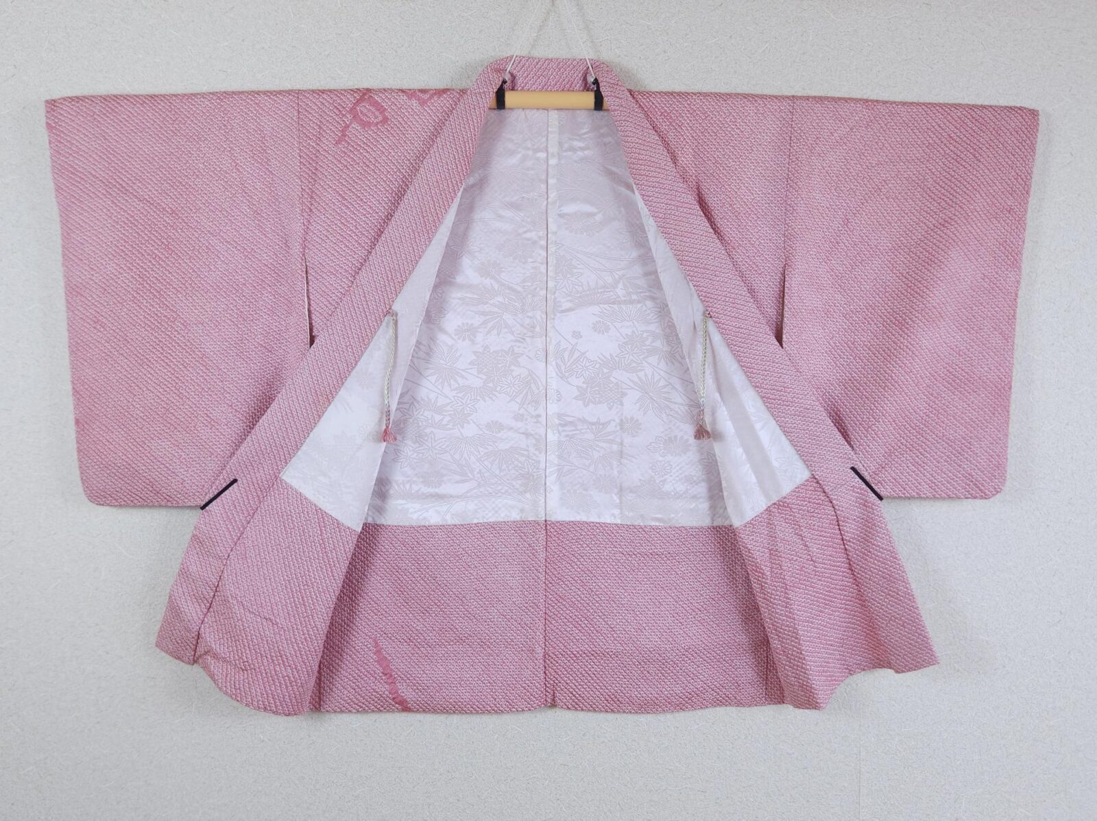 Light pink Shibori Haori with roses