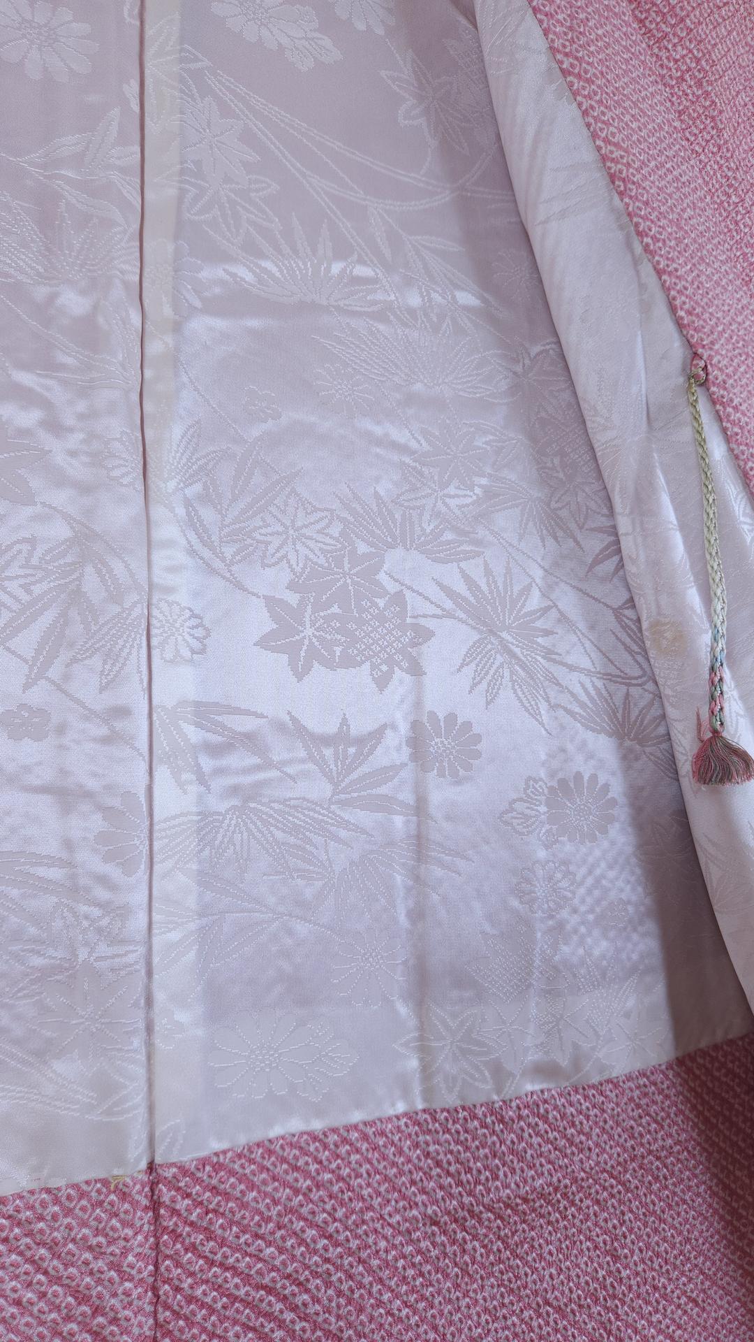 Light pink Shibori Haori with roses