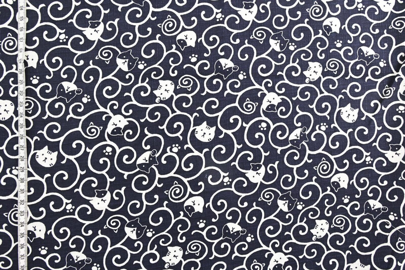 Maneki Neko Karakusa fabric blue background