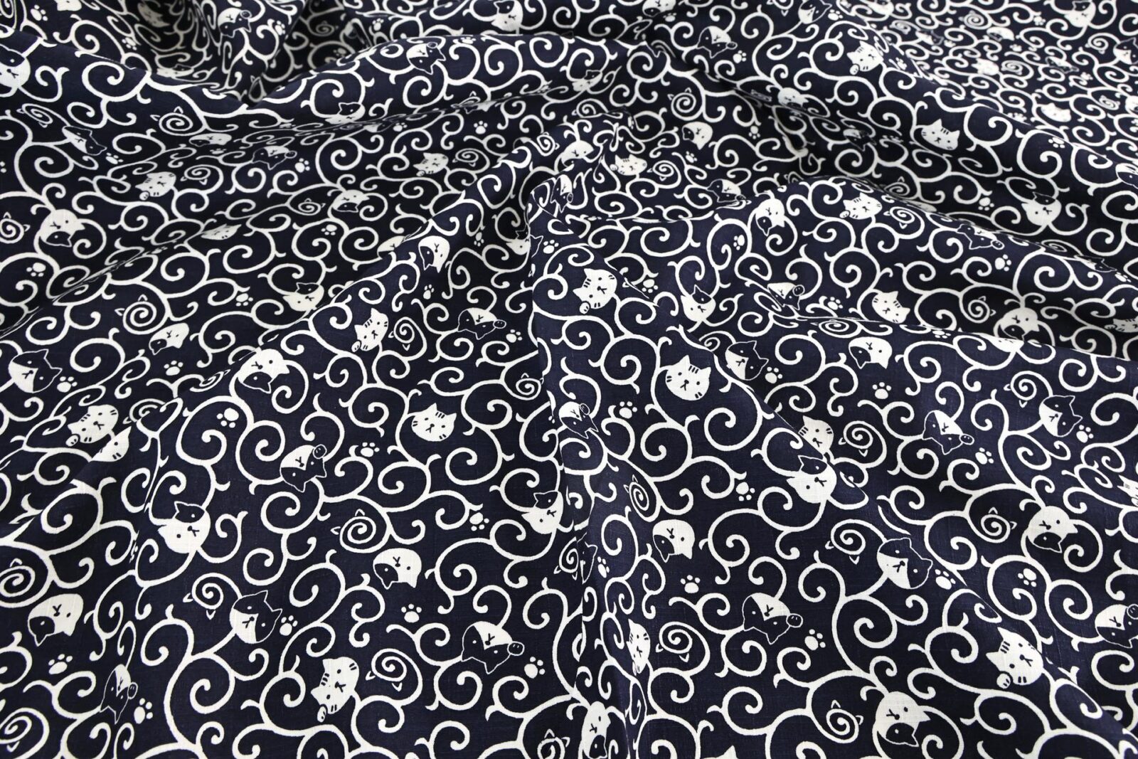 Maneki Neko Karakusa fabric blue background