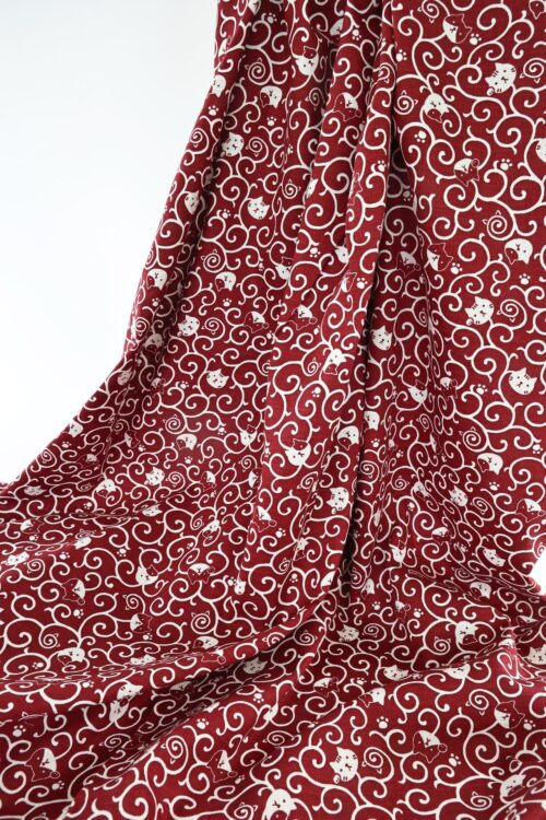 Maneki Neko Karakusa fabric red background