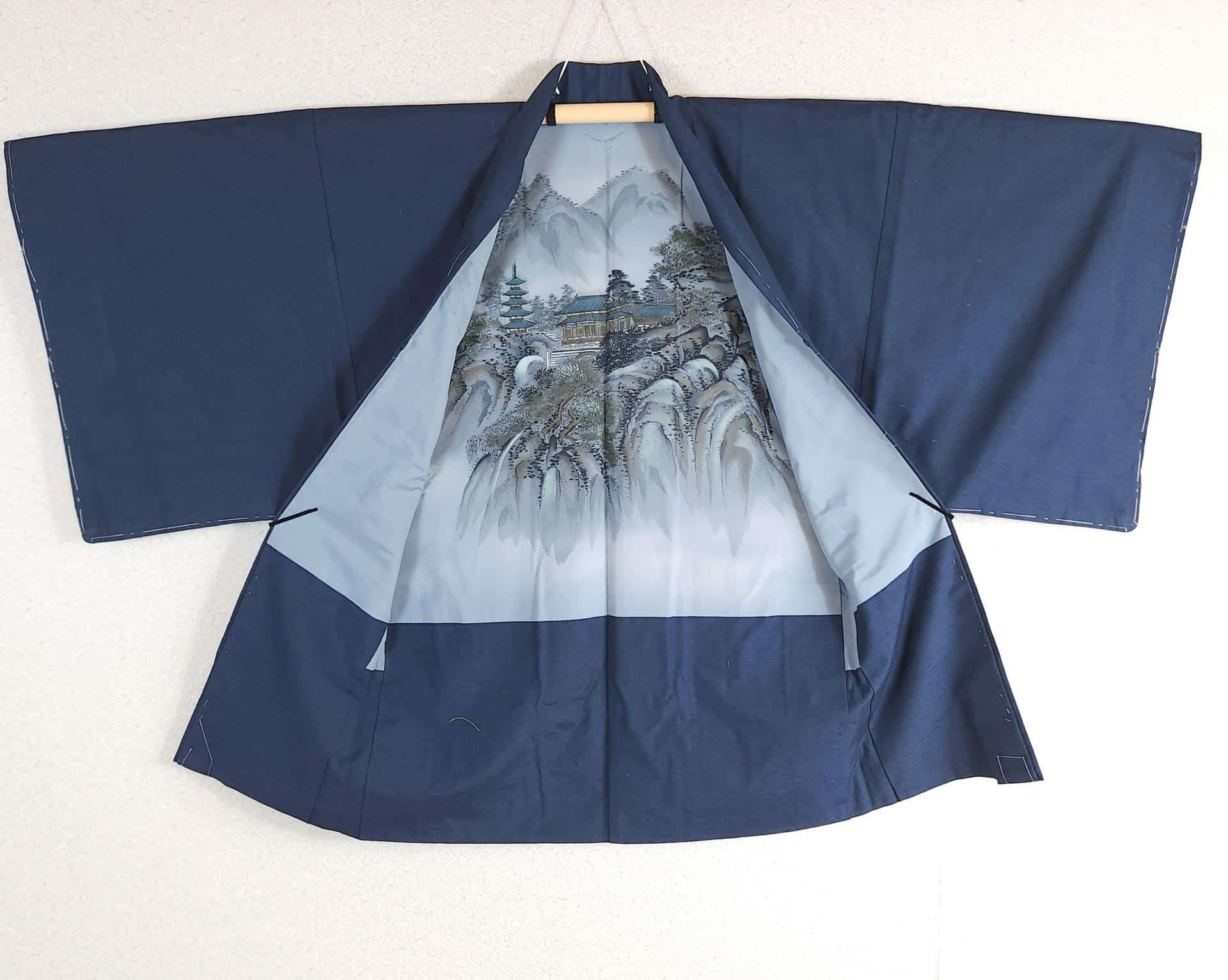 Navy blue men's Haori - pagode and landscape