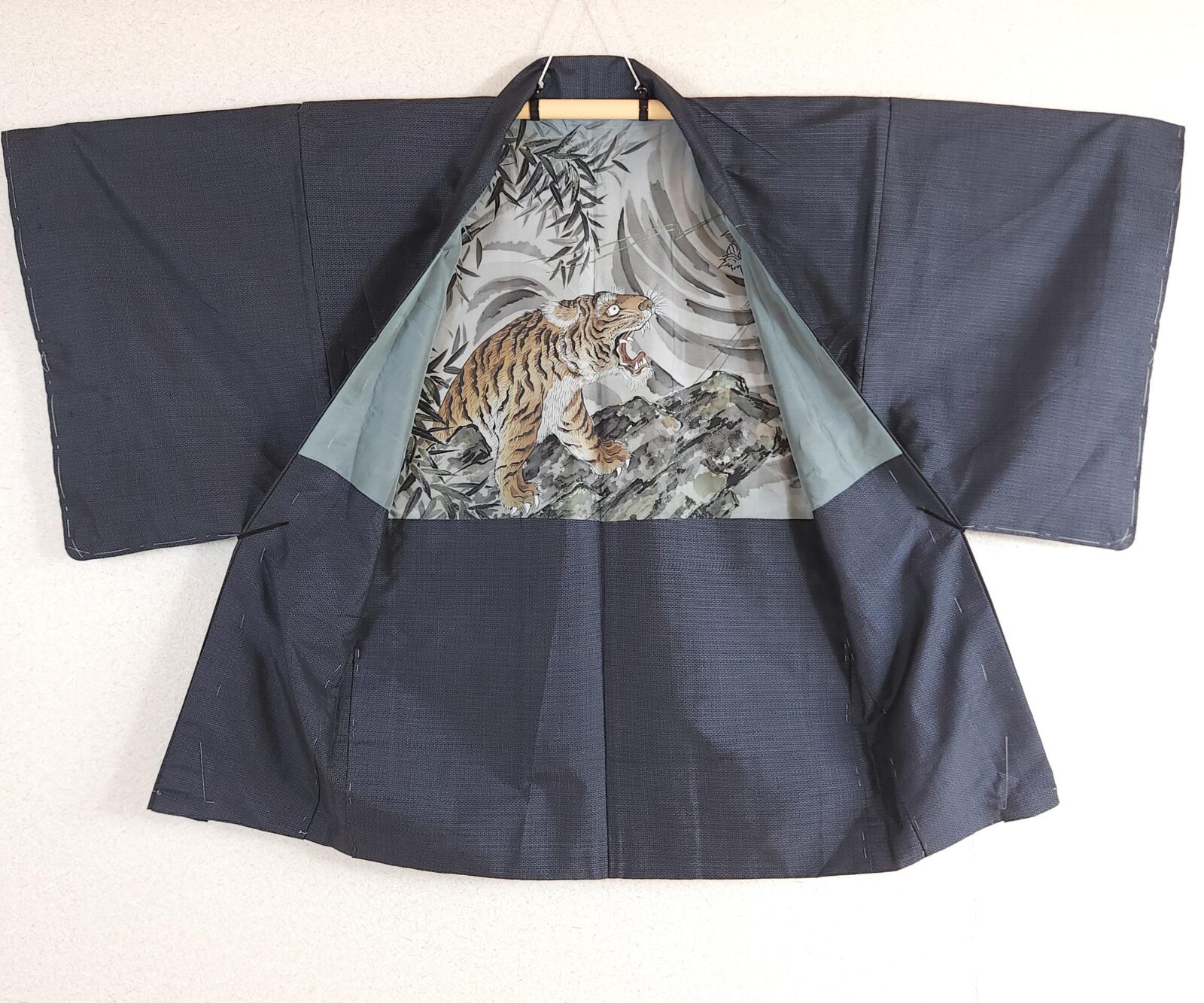 Navy blue men's Kimono set tigre and dragon design