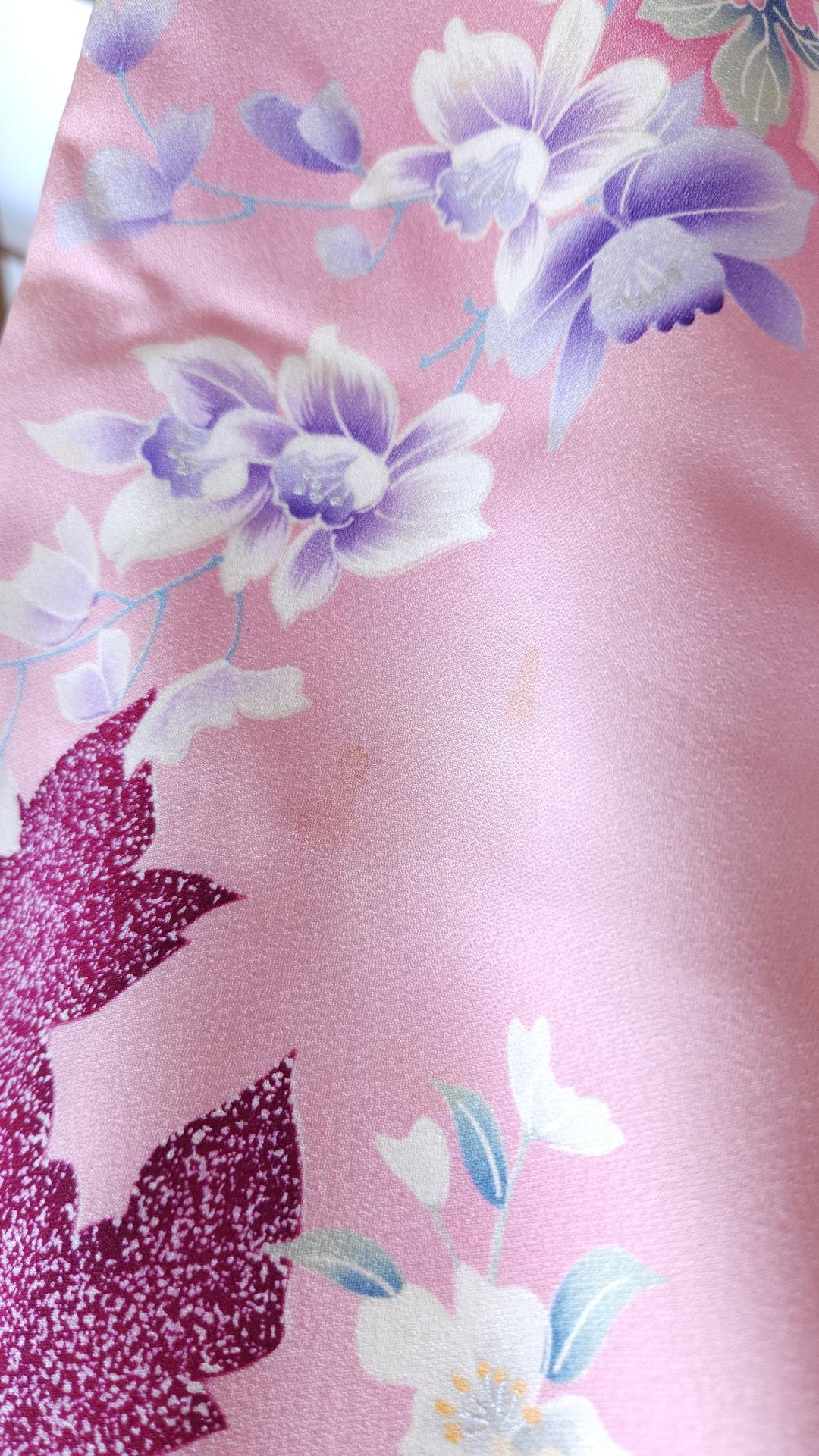 Ō-Furisode in violet crepe with peonies