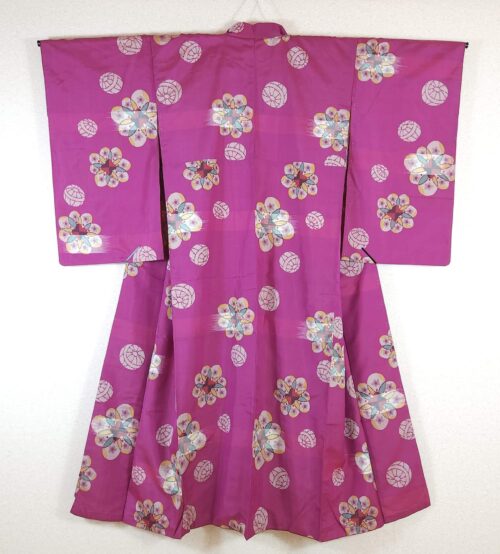 Antique Tsumugi Kimono with Temari motifs on pink