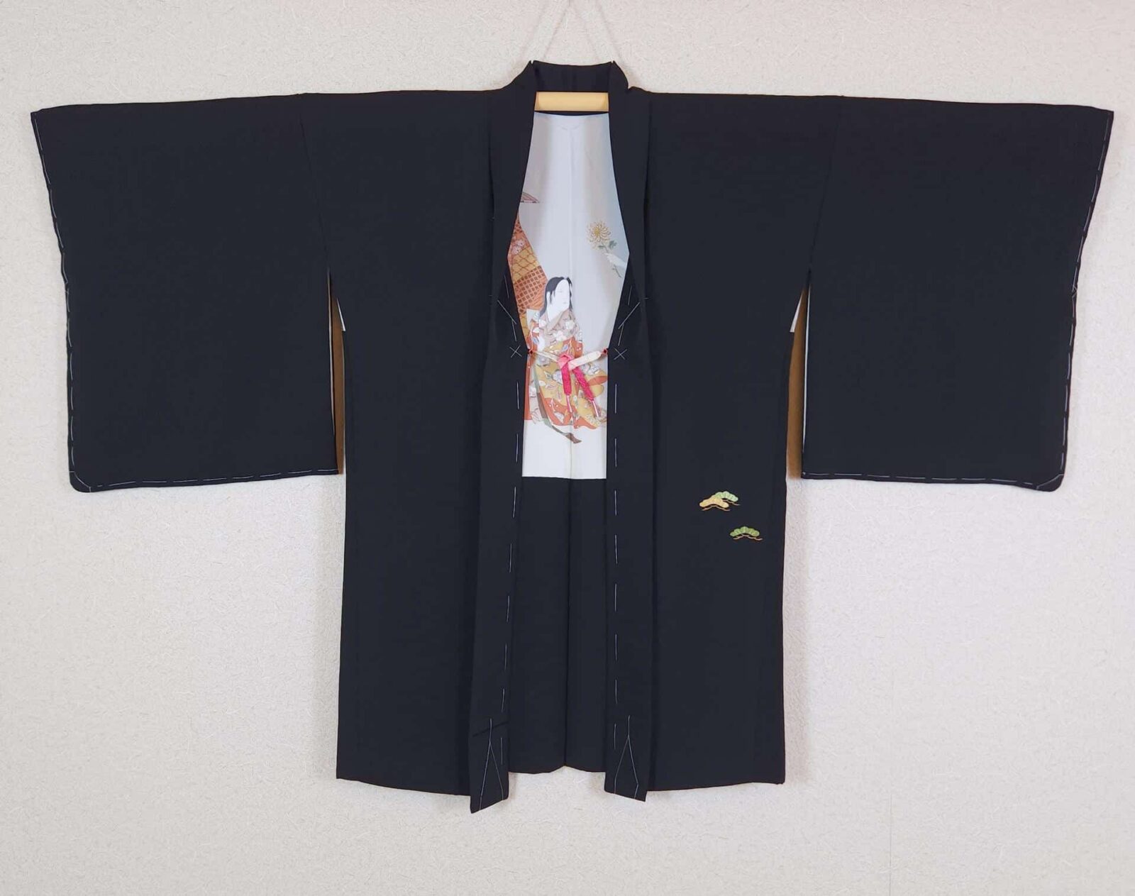 Black Haori with hand embroidery and hand-painted lining