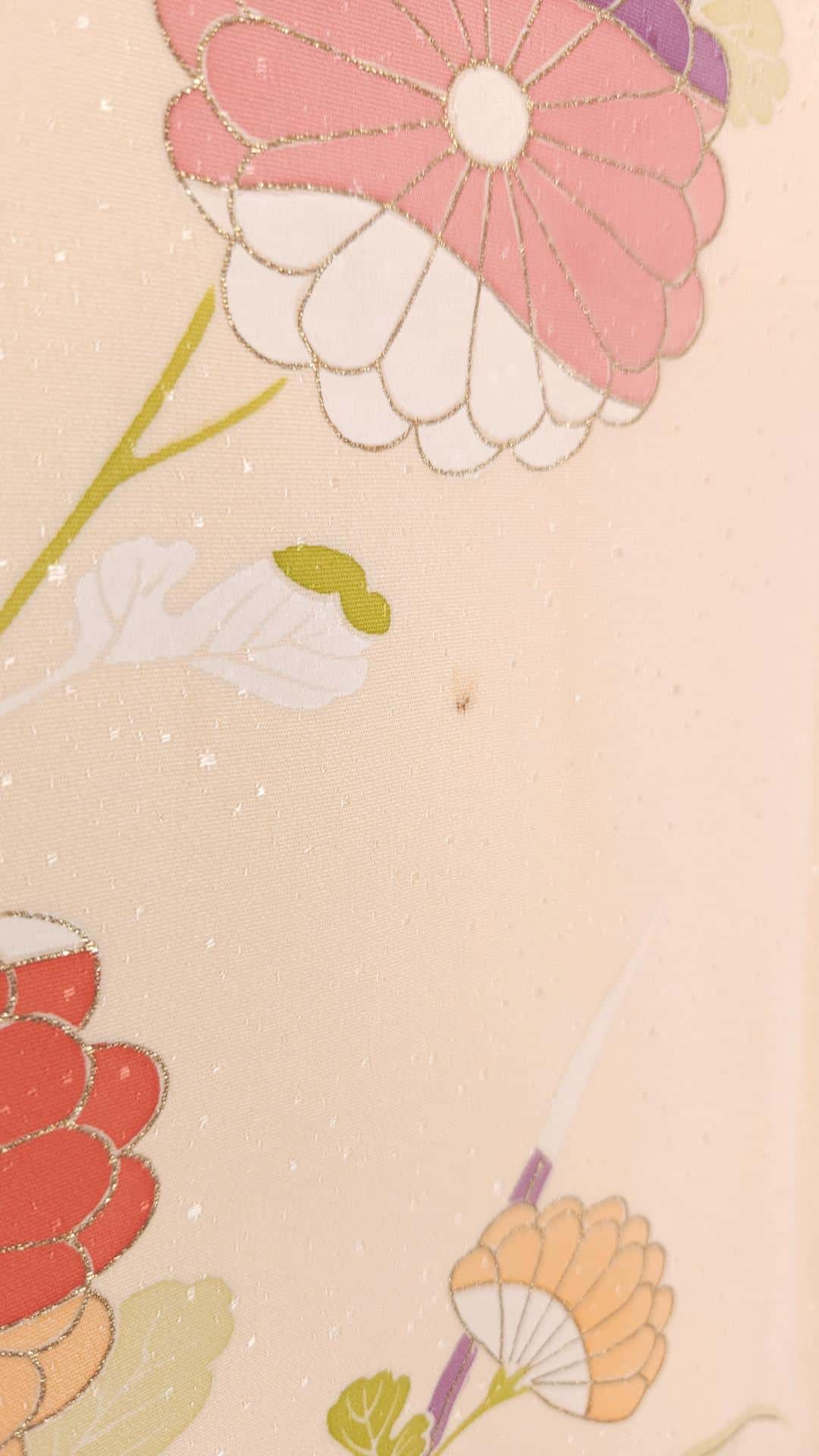 Cream Houmongi pastel chrysanthemums and golden accents