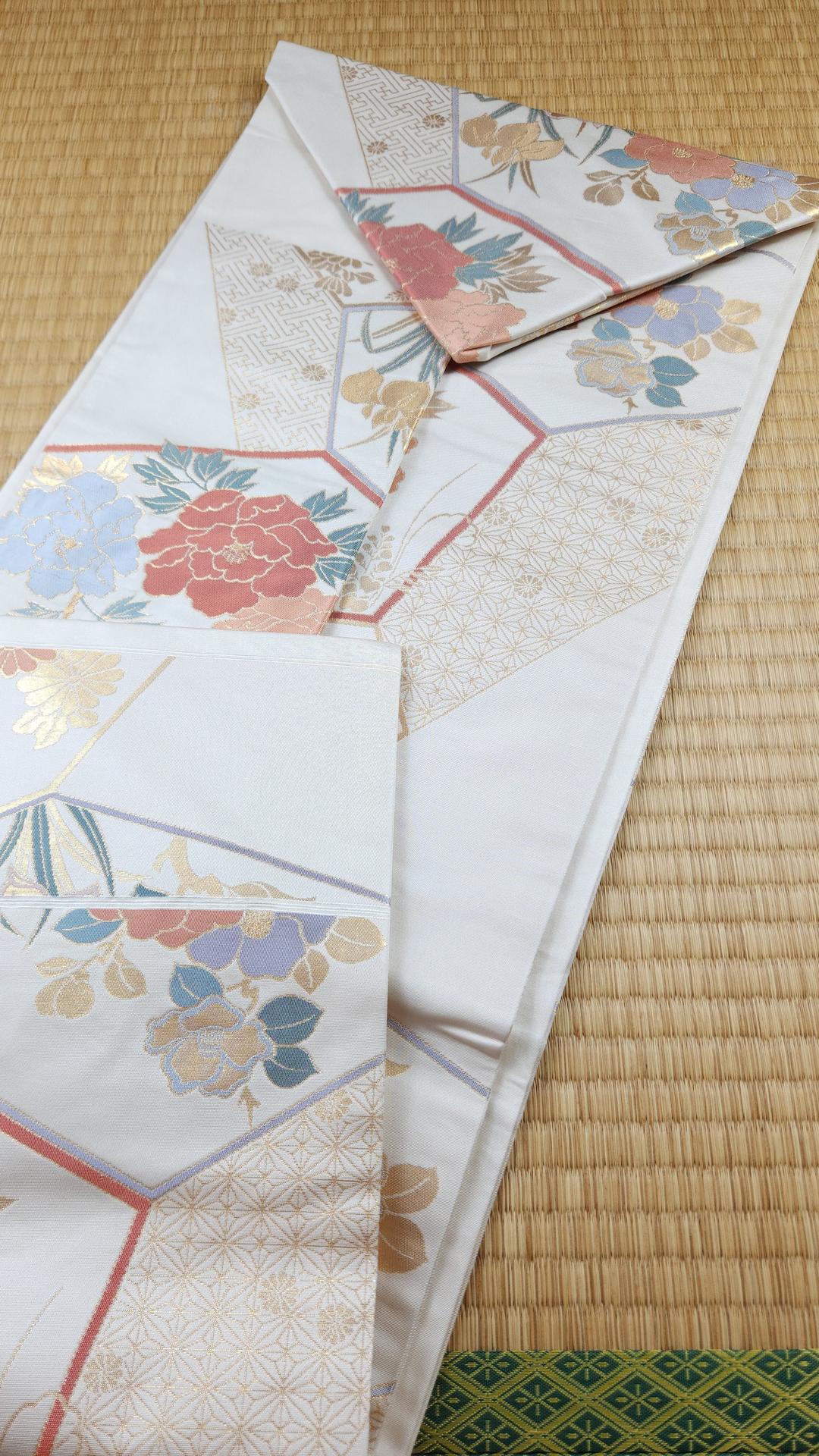 Ivory Nagoya Obi with peonies and gold patterns