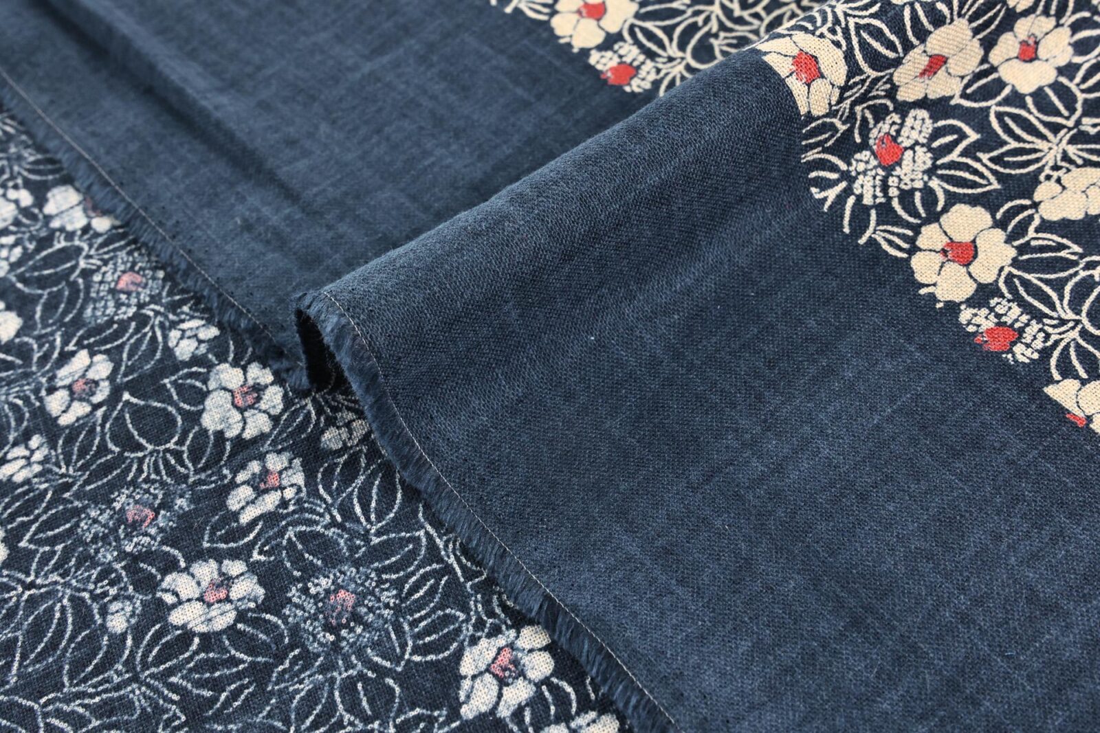 Japanese Tenassen fabric with Tsubaki flowers